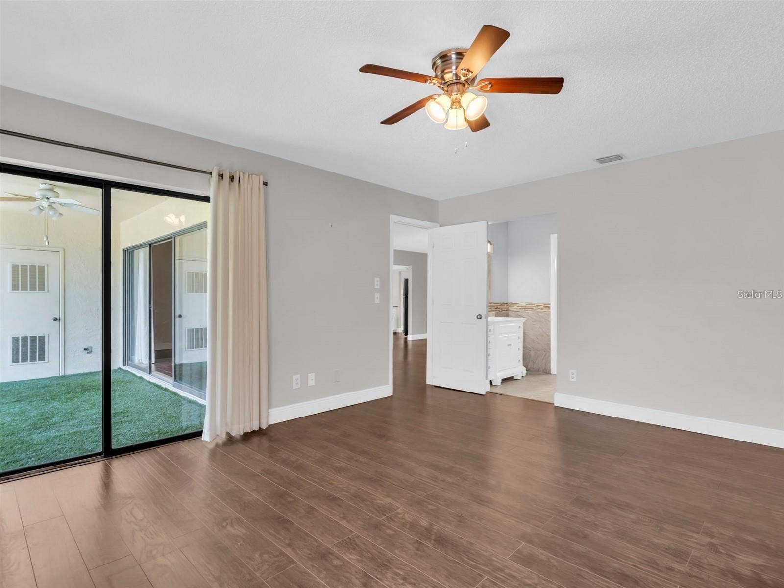 1801 E LAKE ROAD, #20C, Palm Harbor, FL 34685 1801 E LAKE ROAD, #20C, Palm Harbor, FL 34685