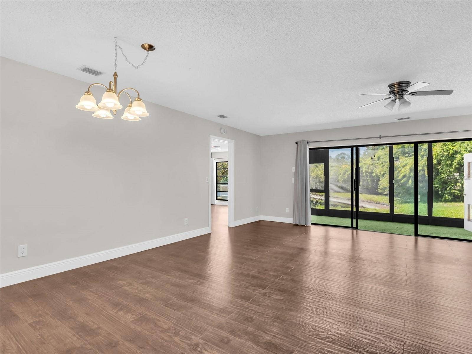 1801 E LAKE ROAD, #20C, Palm Harbor, FL 34685 1801 E LAKE ROAD, #20C, Palm Harbor, FL 34685