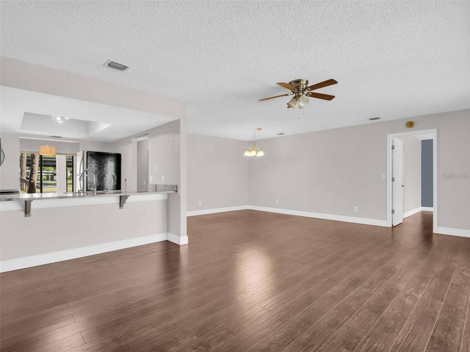 1801 E LAKE ROAD, #20C, Palm Harbor, FL 34685 1801 E LAKE ROAD, #20C, Palm Harbor, FL 34685