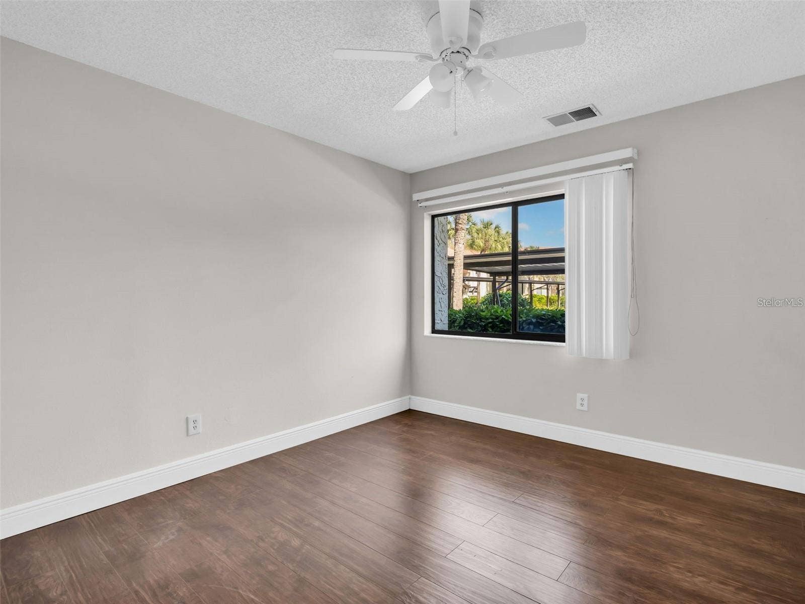 1801 E LAKE ROAD, #20C, Palm Harbor, FL 34685 1801 E LAKE ROAD, #20C, Palm Harbor, FL 34685