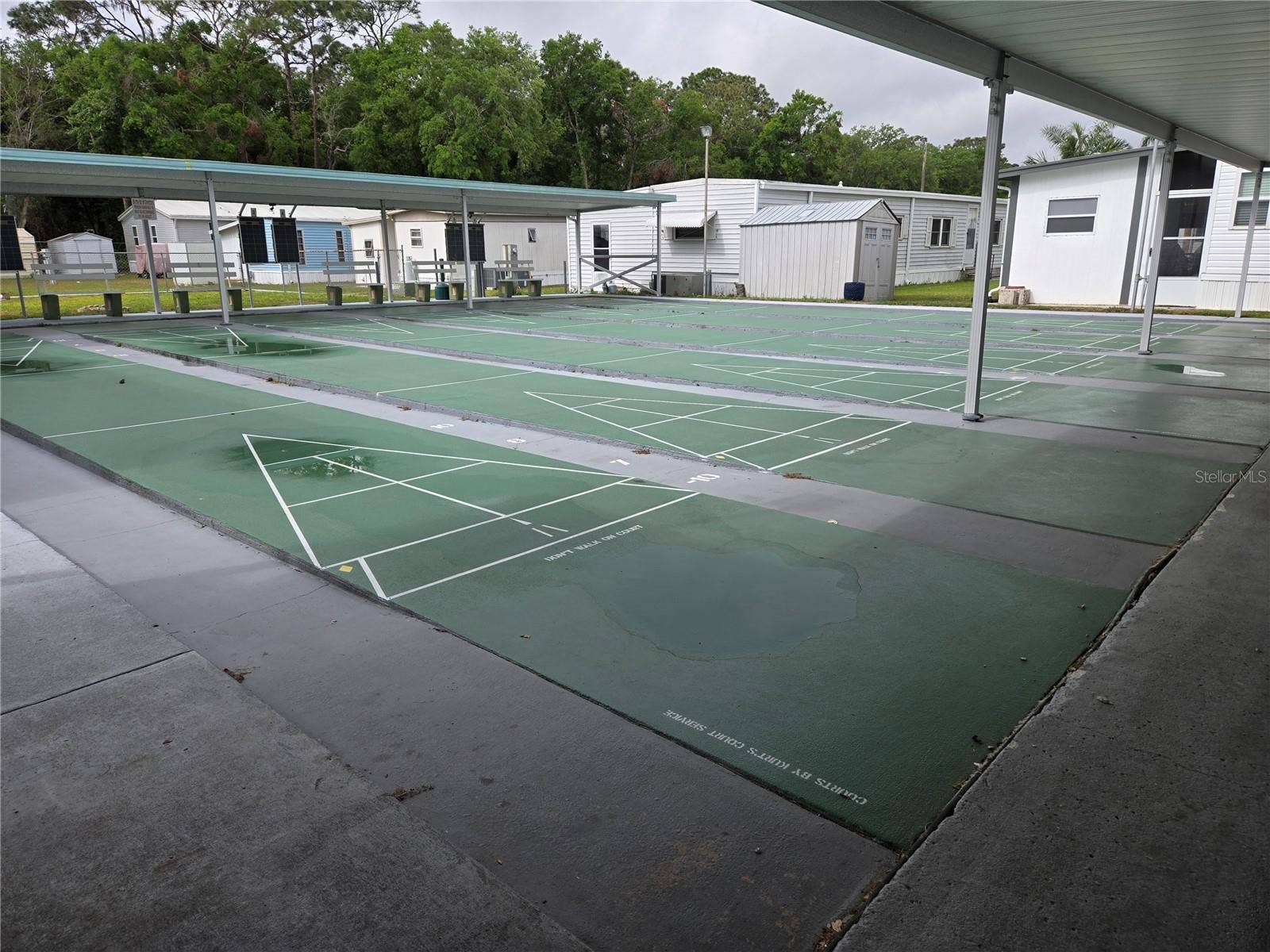 39326 HOMECREST DRIVE, Zephyrhills, FL 33542 39326 HOMECREST DRIVE, Zephyrhills, FL 33542