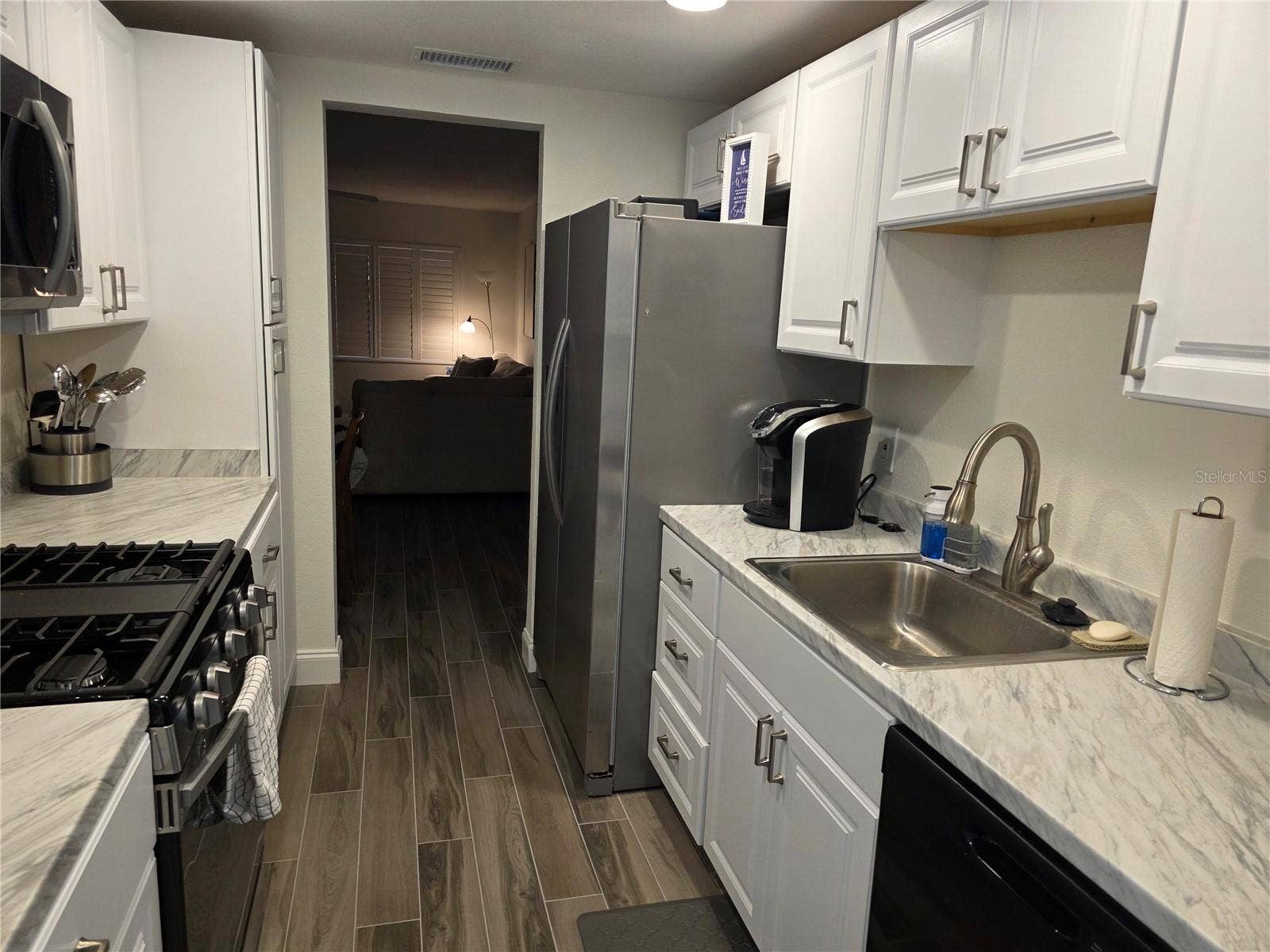 10033 64TH AVENUE N, #9, St Petersburg, FL 33708
