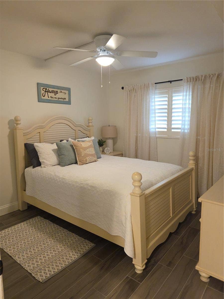 10033 64TH AVENUE N, #9, St Petersburg, FL 33708
