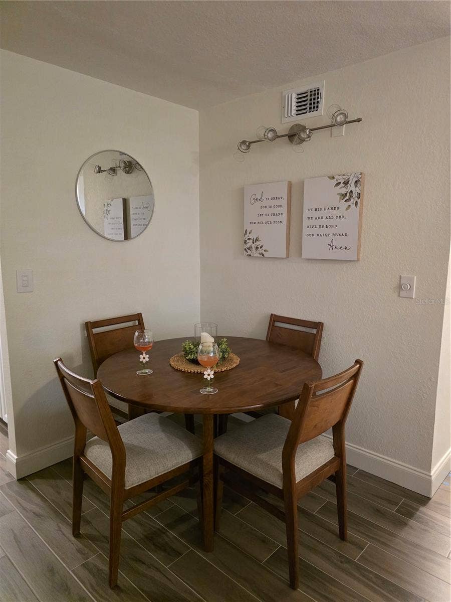 10033 64TH AVENUE N, #9, St Petersburg, FL 33708
