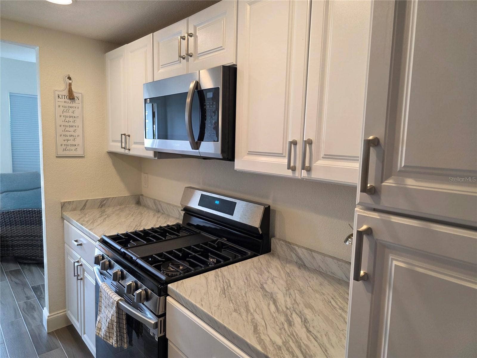 10033 64TH AVENUE N, #9, St Petersburg, FL 33708