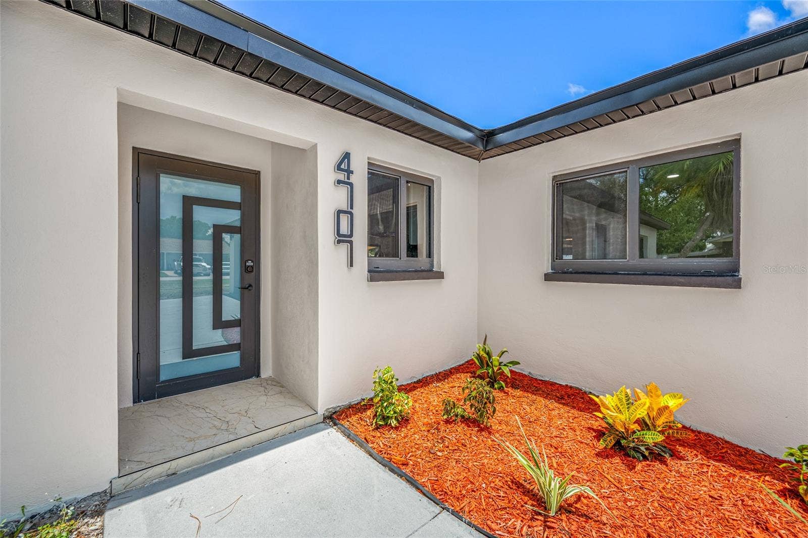 4707 W PAUL AVENUE, Tampa, FL 33611