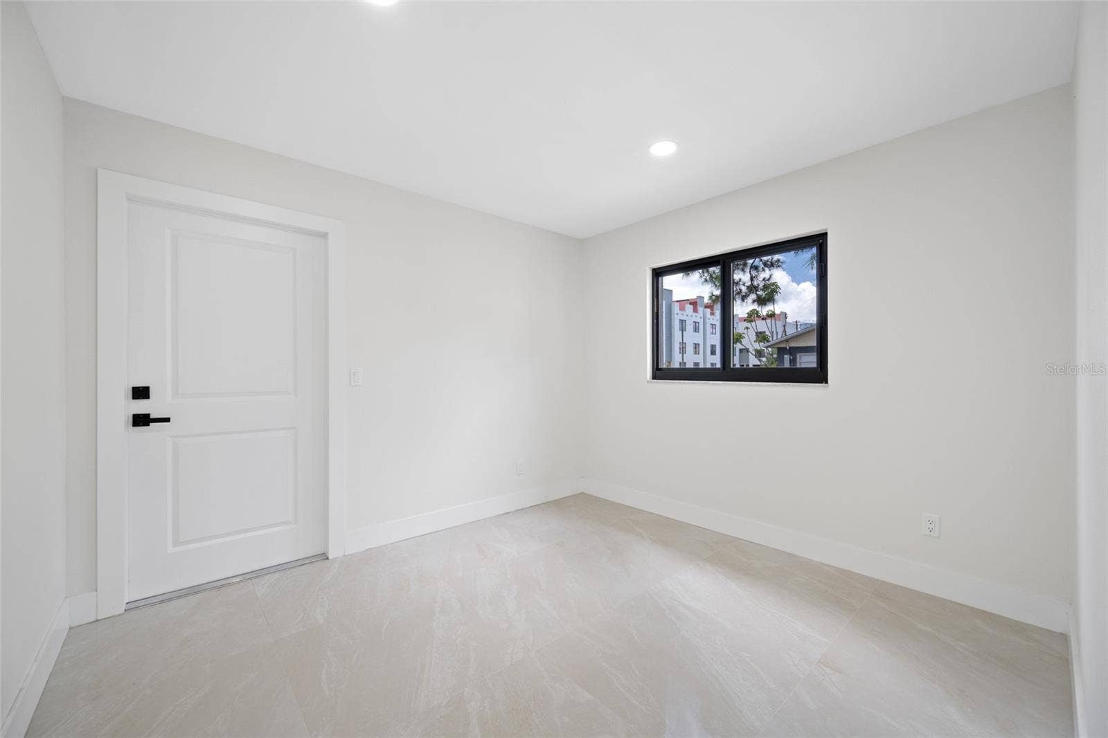 4707 W PAUL AVENUE, Tampa, FL 33611