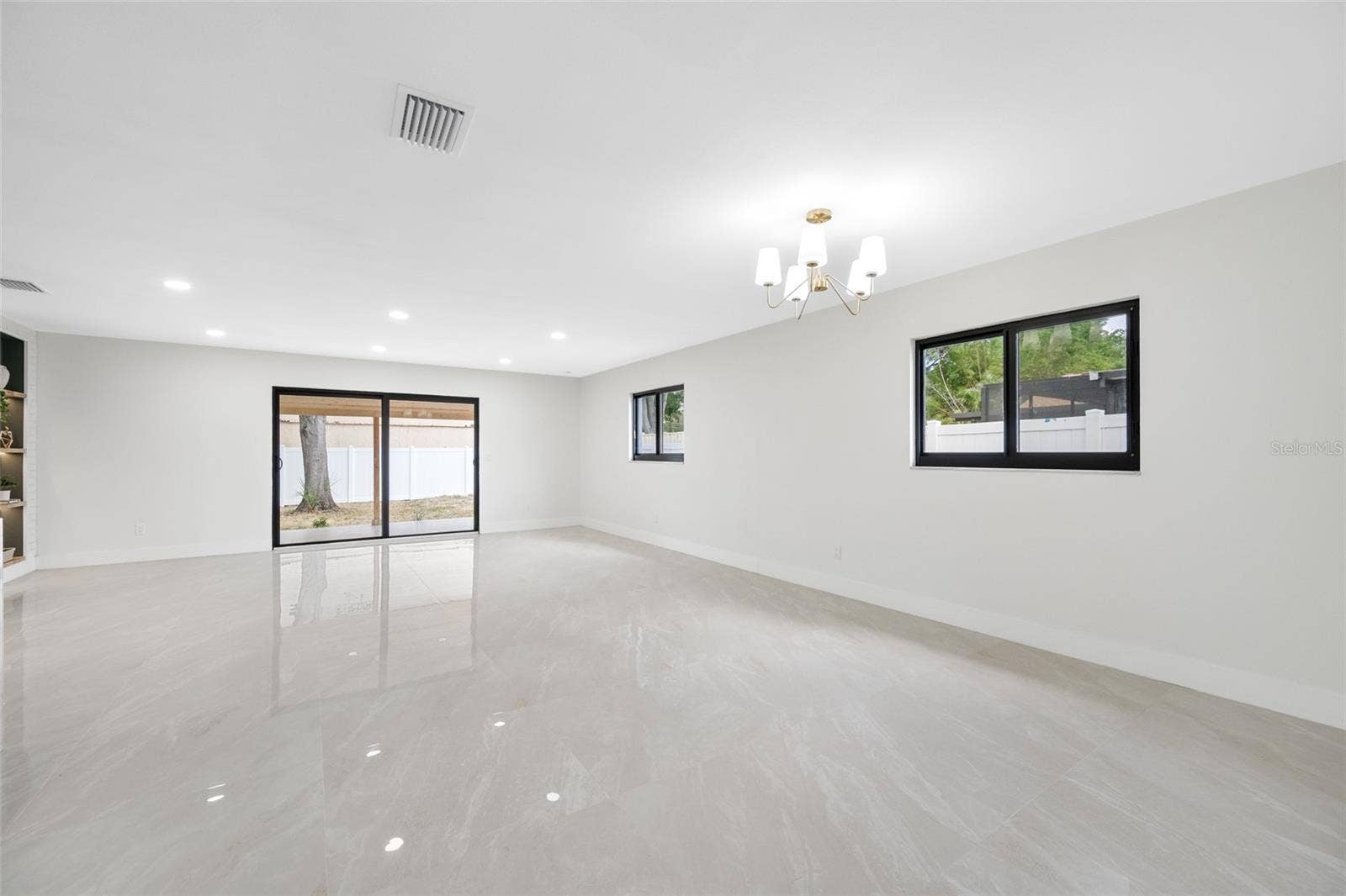 4707 W PAUL AVENUE, Tampa, FL 33611