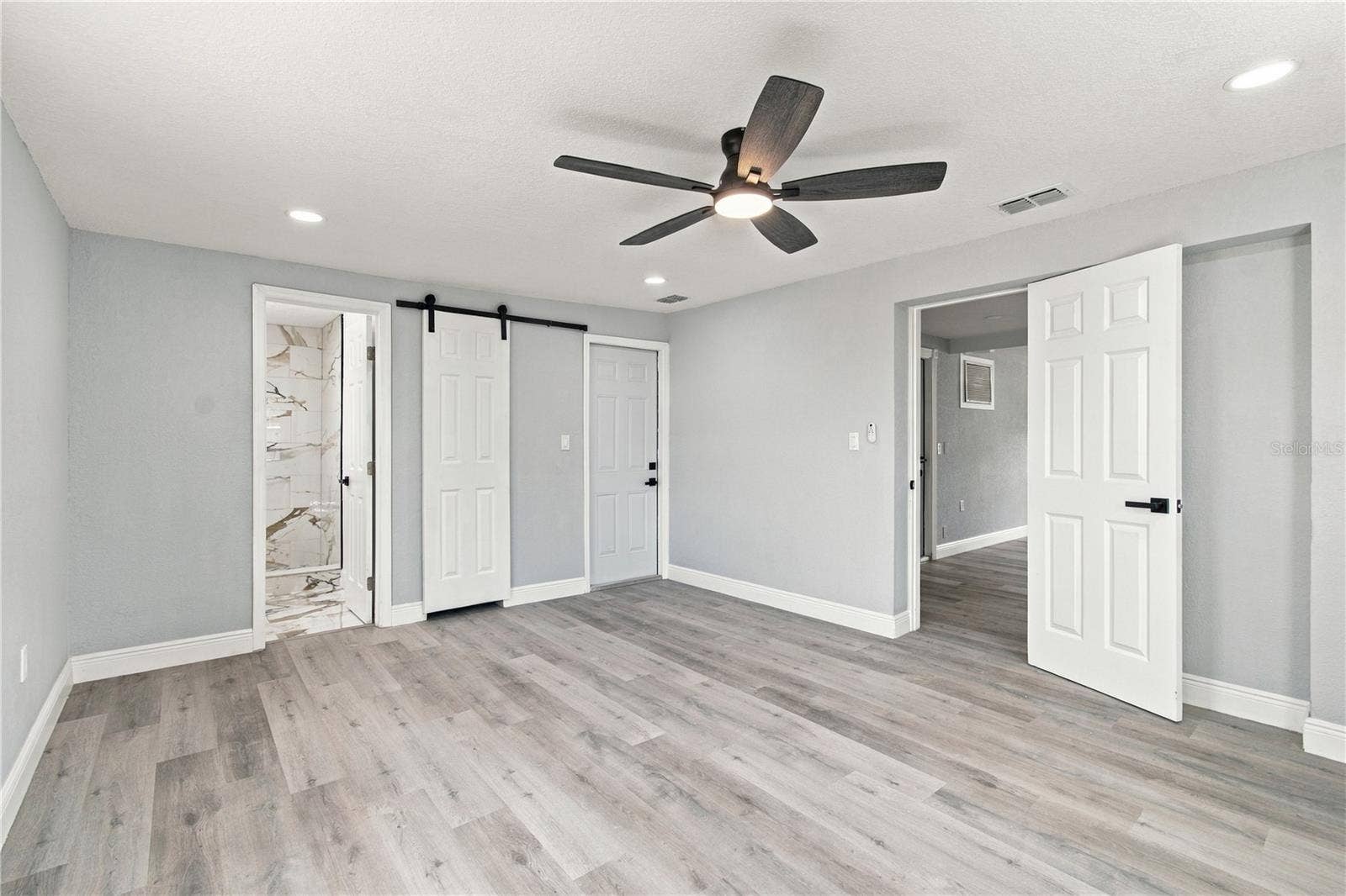 4601 EASTWOOD LANE, Holiday, FL 34690 4601 EASTWOOD LANE, Holiday, FL 34690