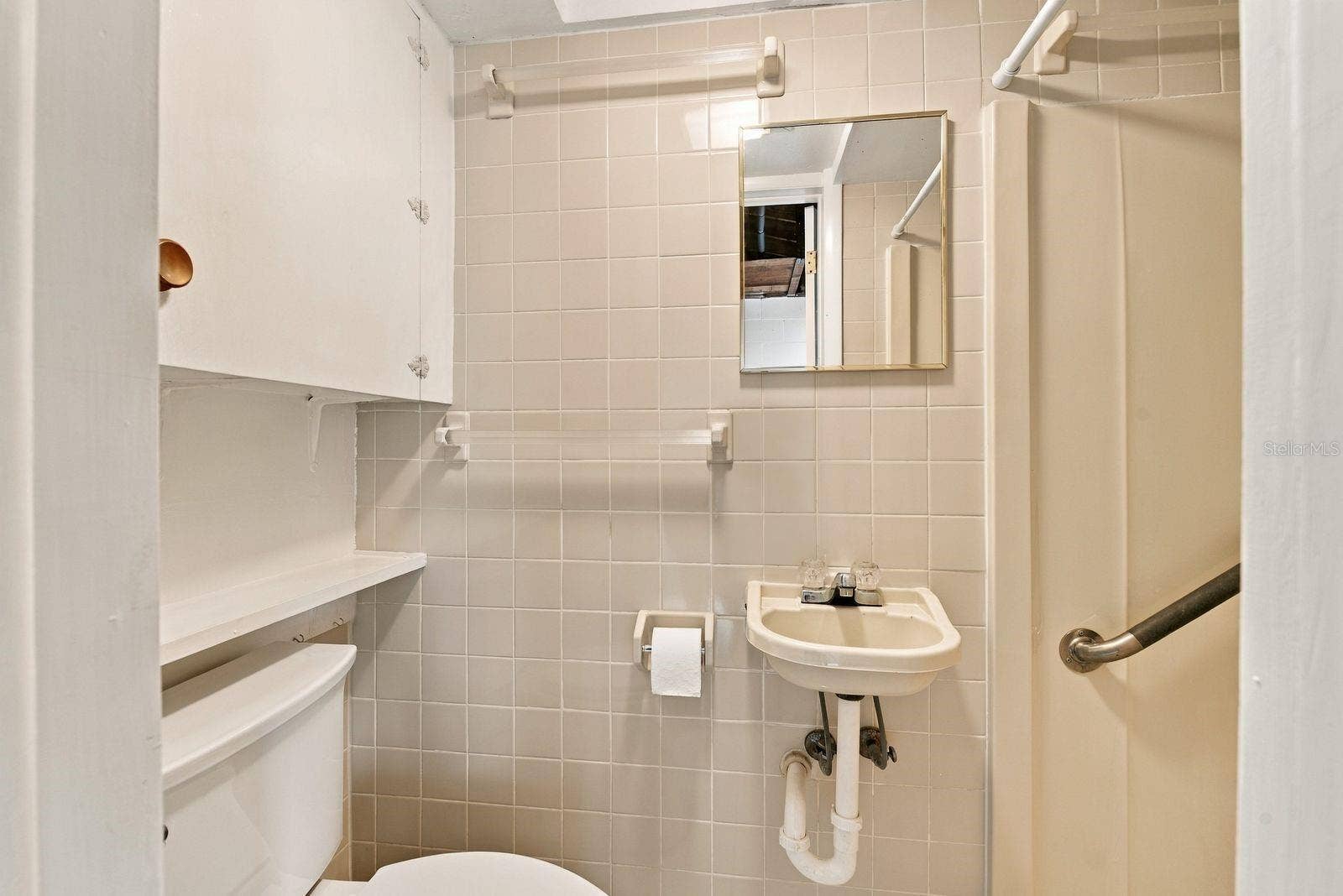 3606 LATIMER STREET, New Port Richey, FL 34652 2nd Full bath in garage