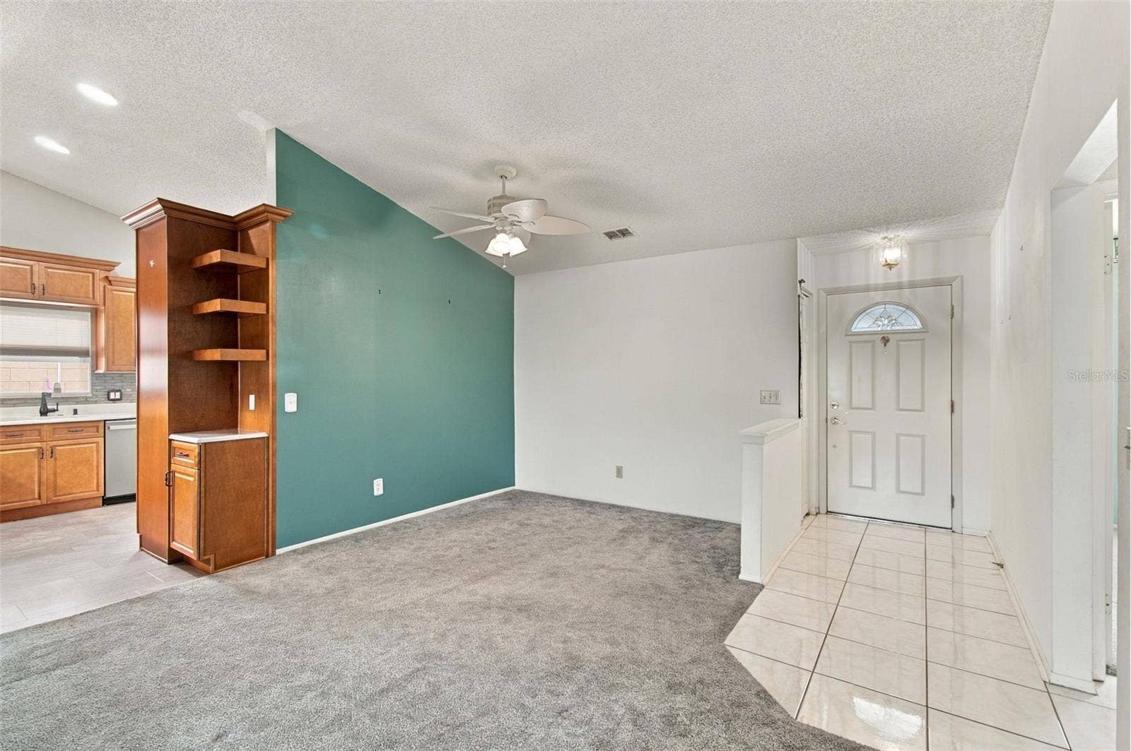 Front Entrance/Dining/Kitchen