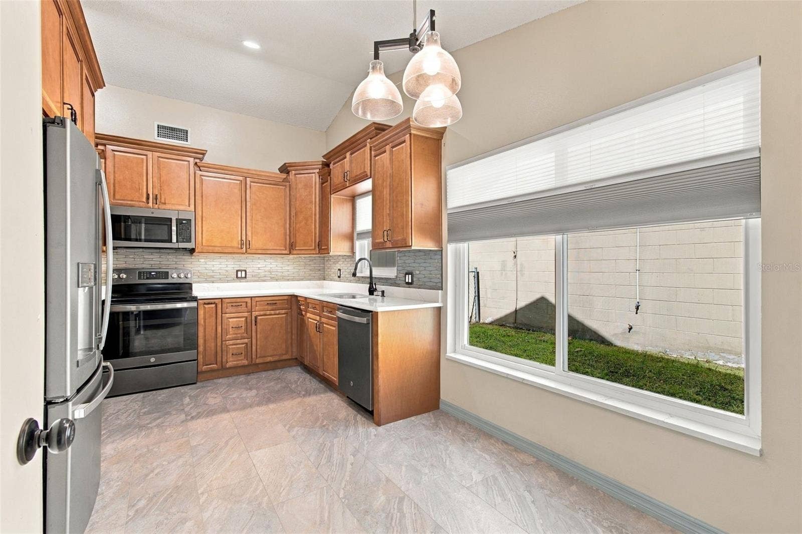 Kitchen/Breakfast Nook