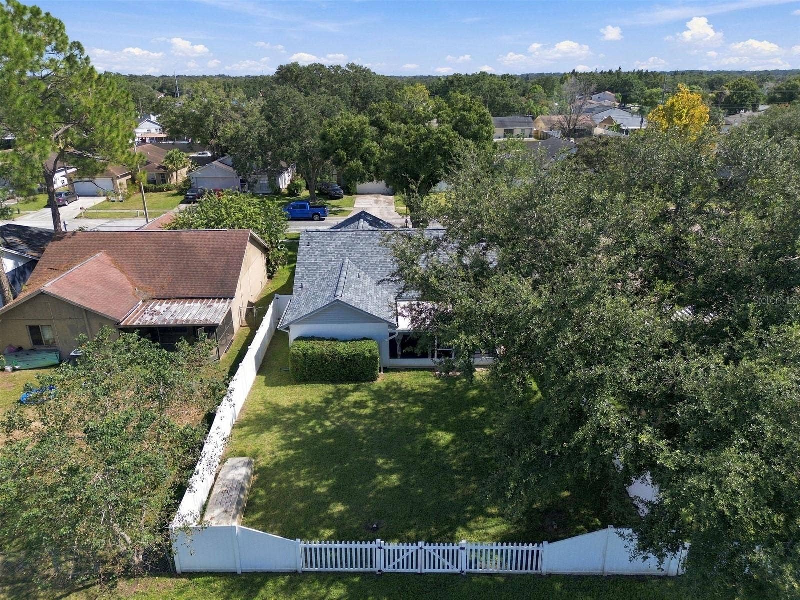 1710 TARAH TRACE DR, Brandon, FL 33510