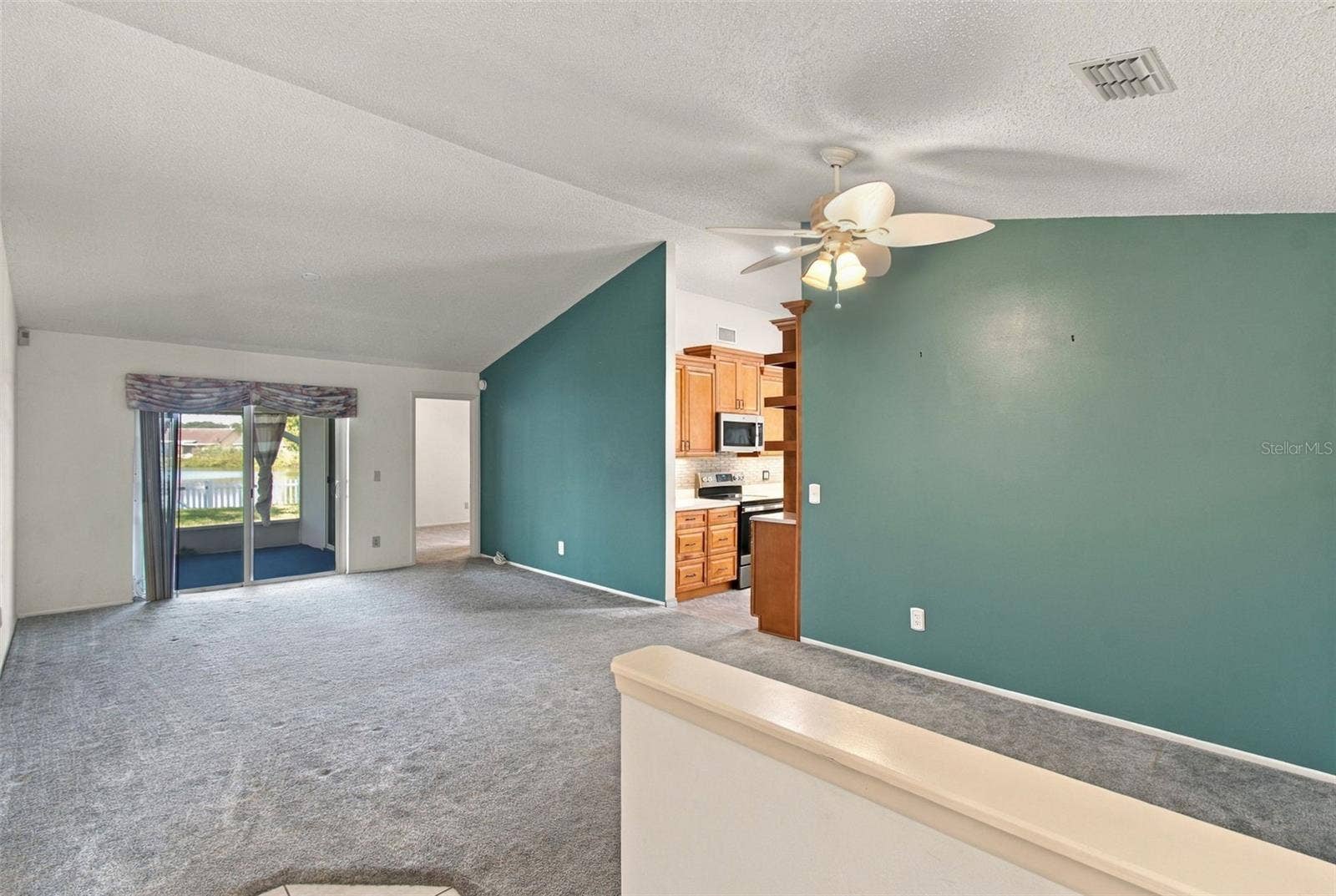 Family Room/Dining