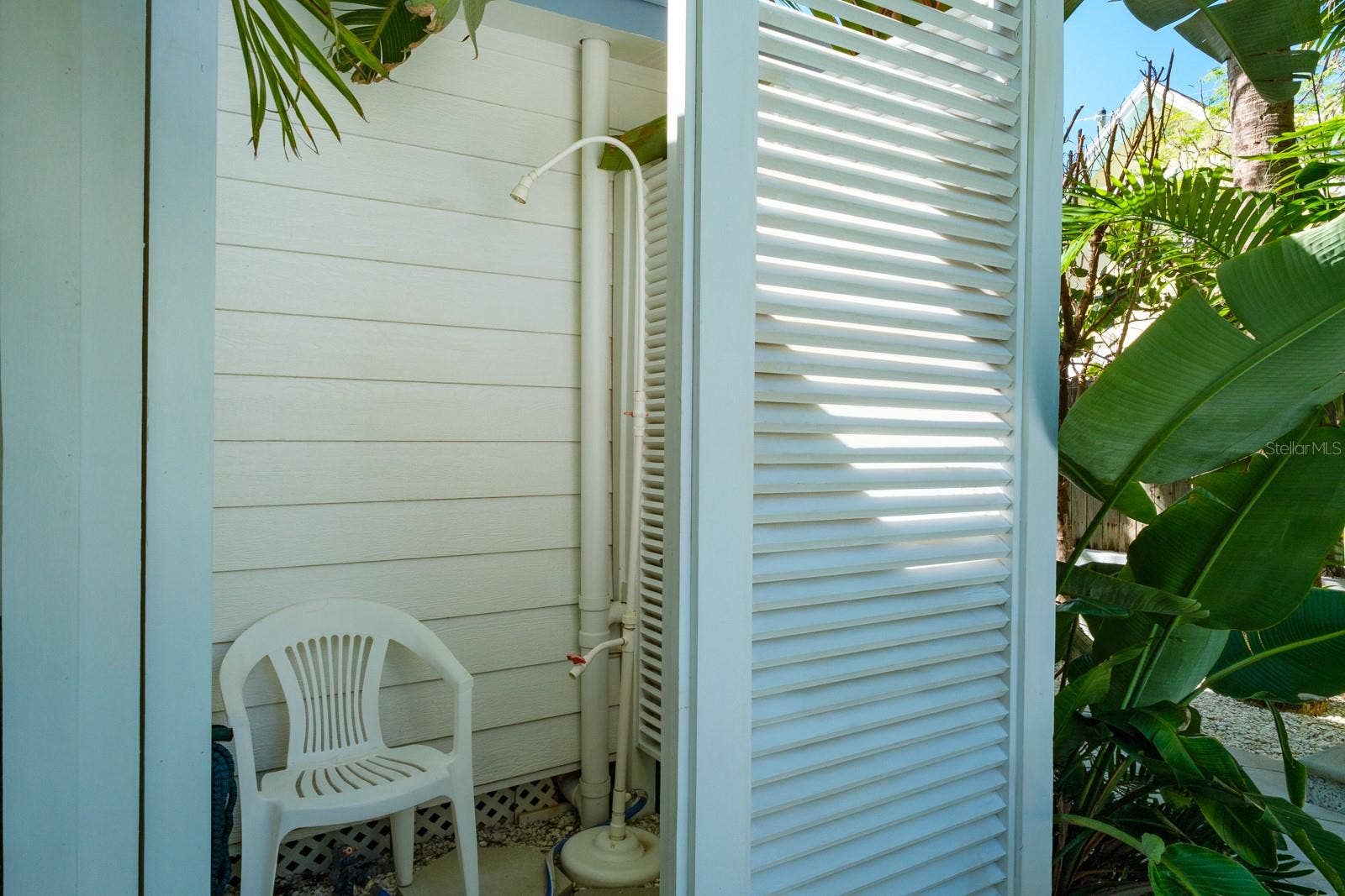 105 6TH AVENUE, St Pete Beach, FL 33706 105 6TH AVENUE, St Pete Beach, FL 33706