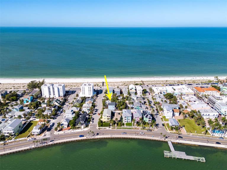 Featured Property image for 105 6 Th Avenue