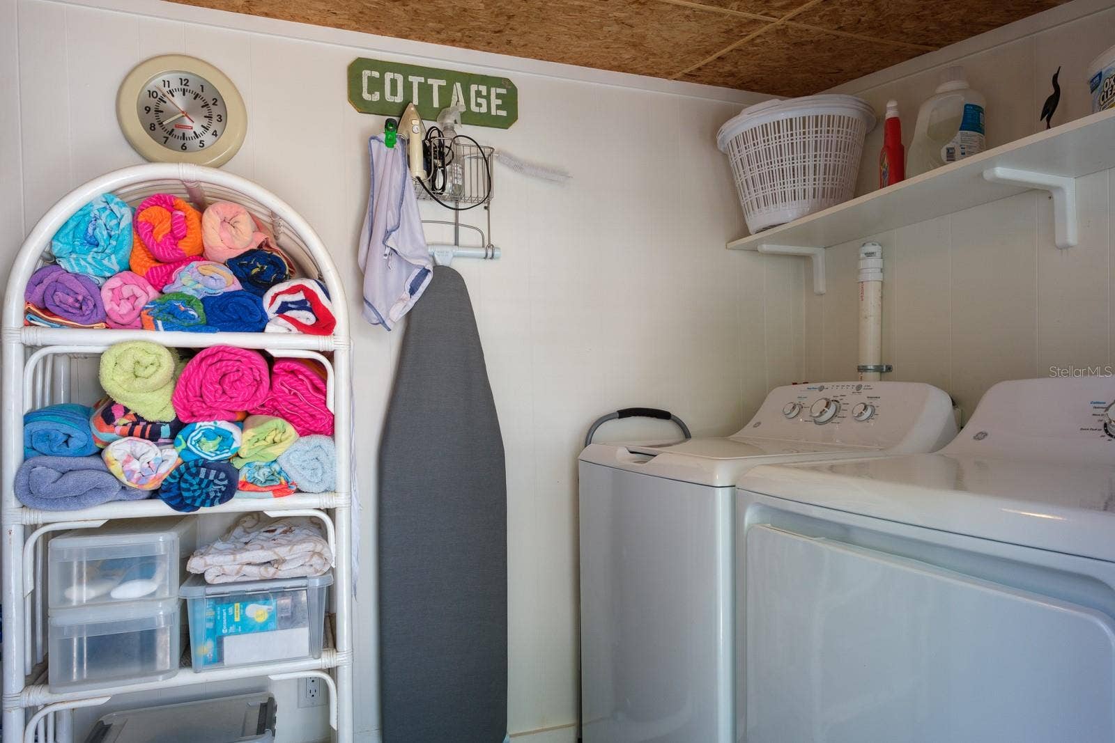 105 6TH AVENUE, St Pete Beach, FL 33706 Laundry Room