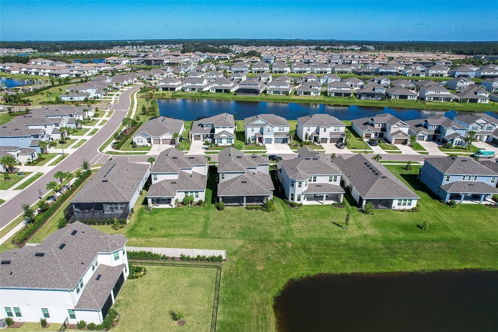 1628 LONGLINER LOOP, Wesley Chapel, FL 33543