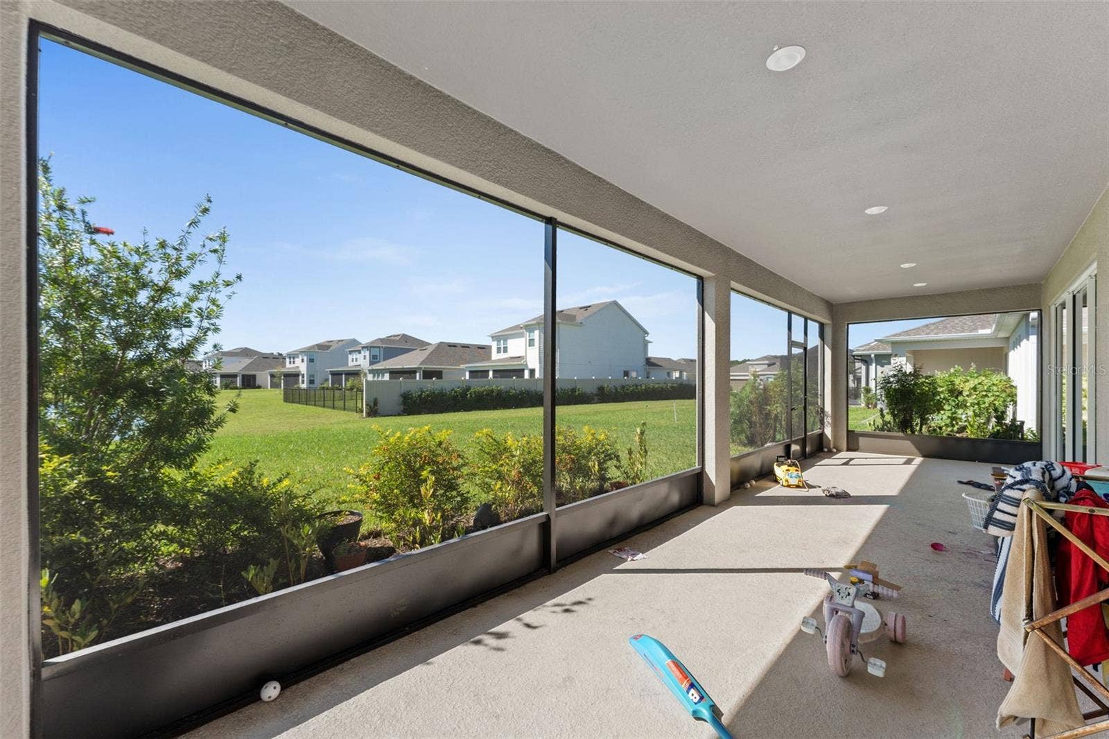 1628 LONGLINER LOOP, Wesley Chapel, FL 33543