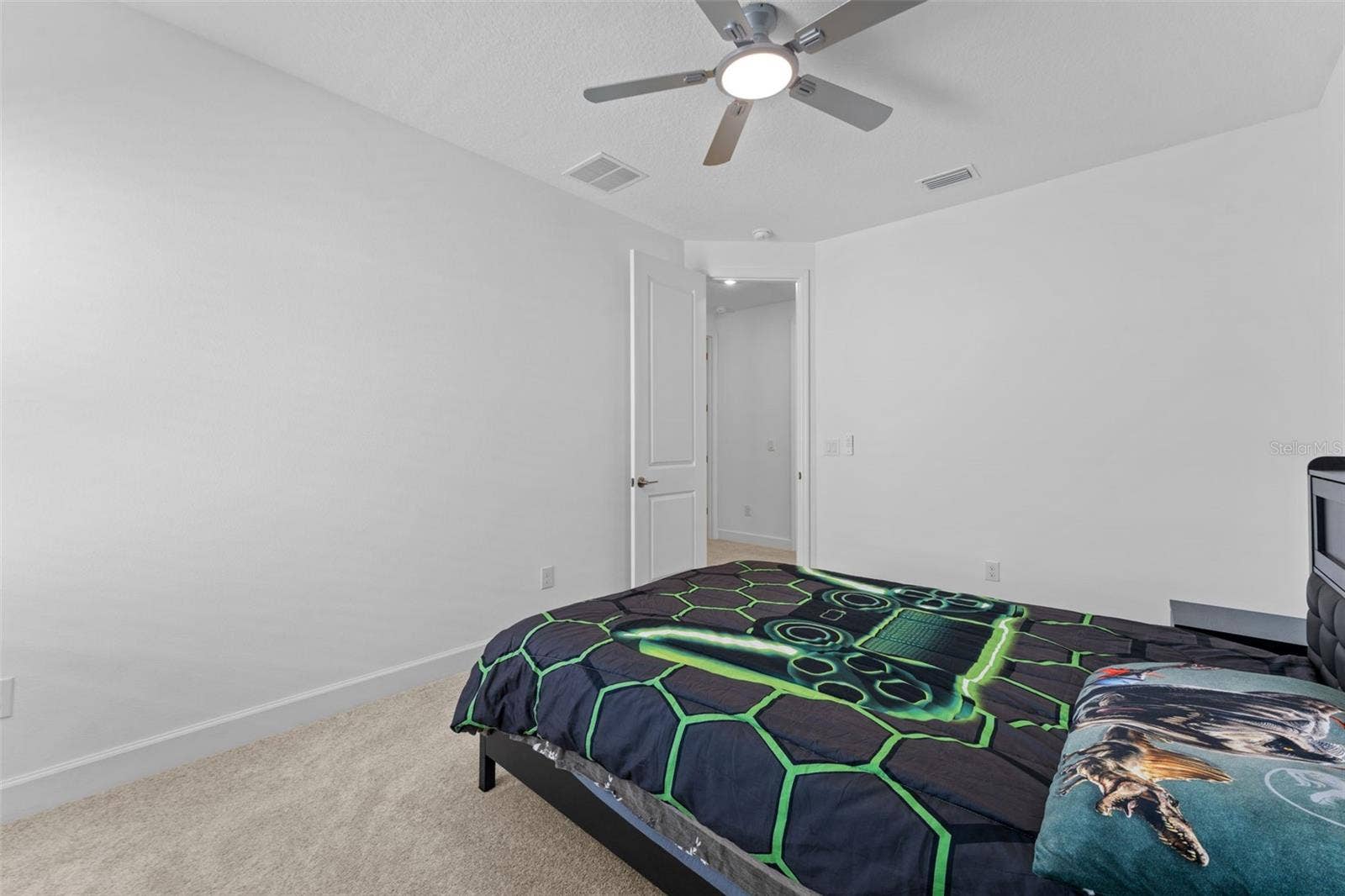 1628 LONGLINER LOOP, Wesley Chapel, FL 33543