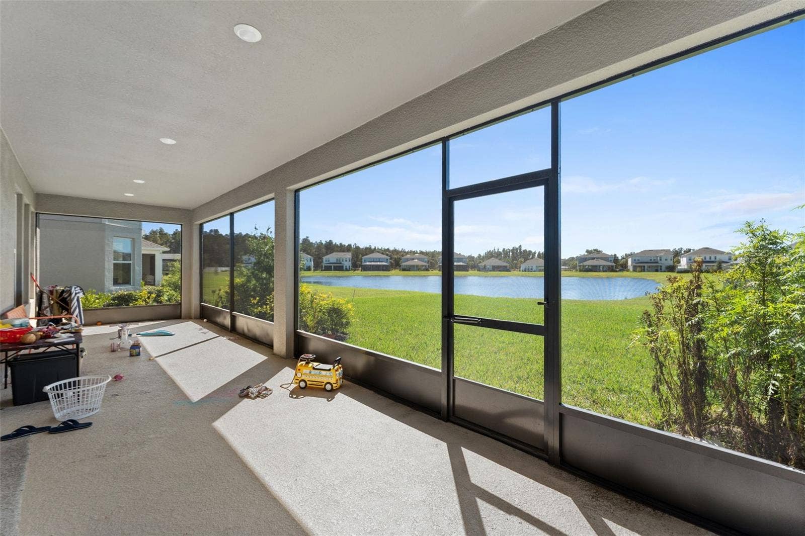 1628 LONGLINER LOOP, Wesley Chapel, FL 33543