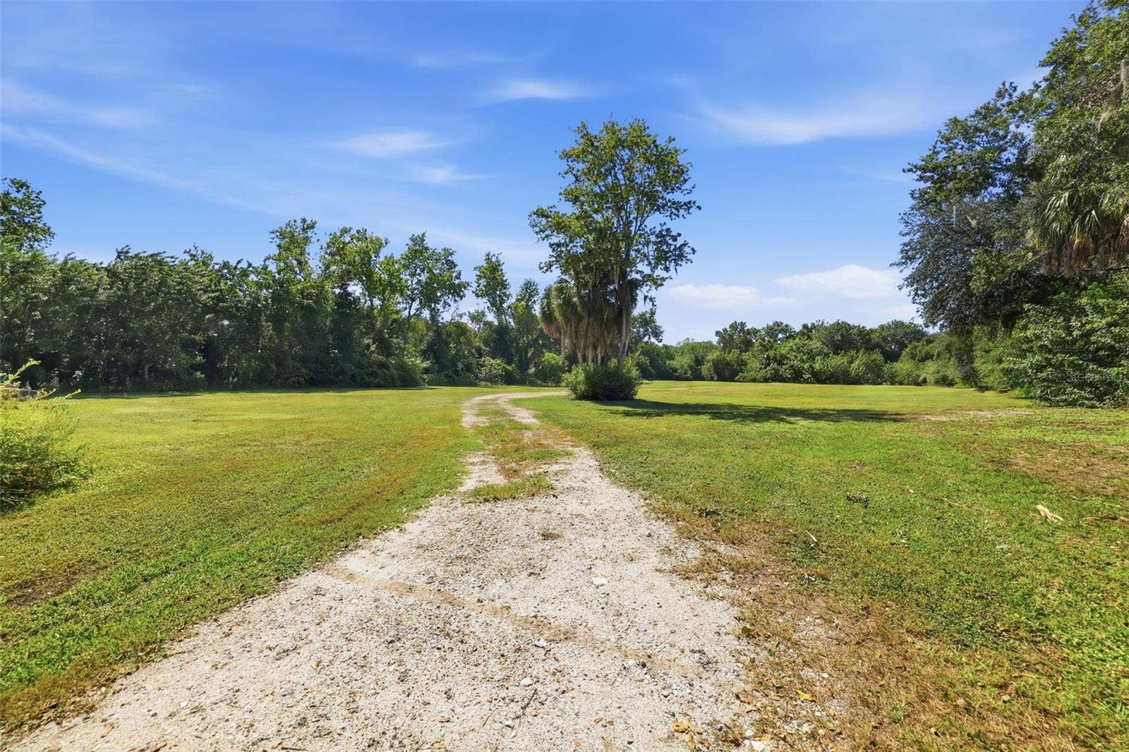 11711 MESSLER ROAD, Gibsonton, FL 33534