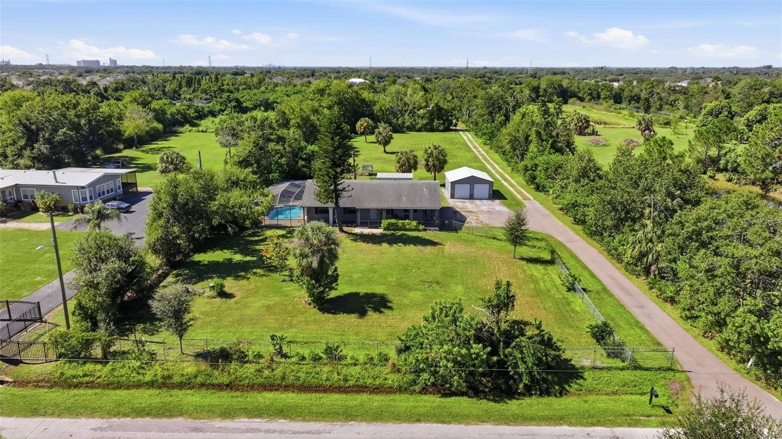 11711 MESSLER ROAD, Gibsonton, FL 33534