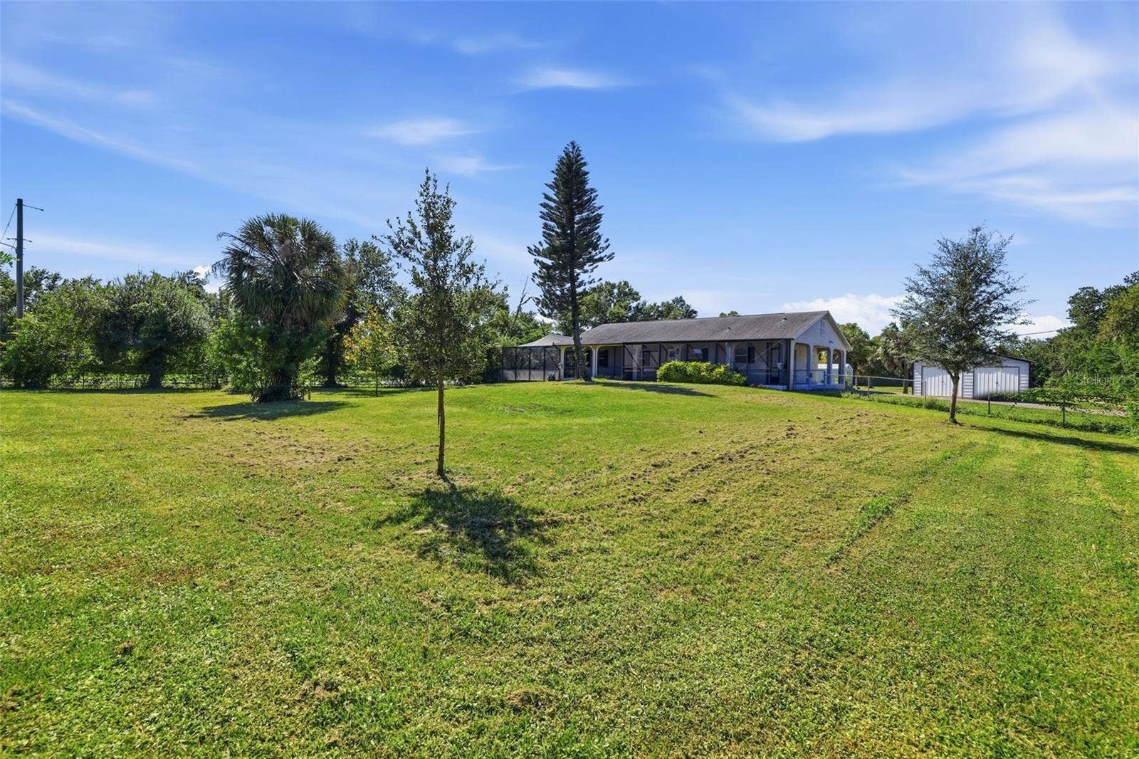 11711 MESSLER ROAD, Gibsonton, FL 33534