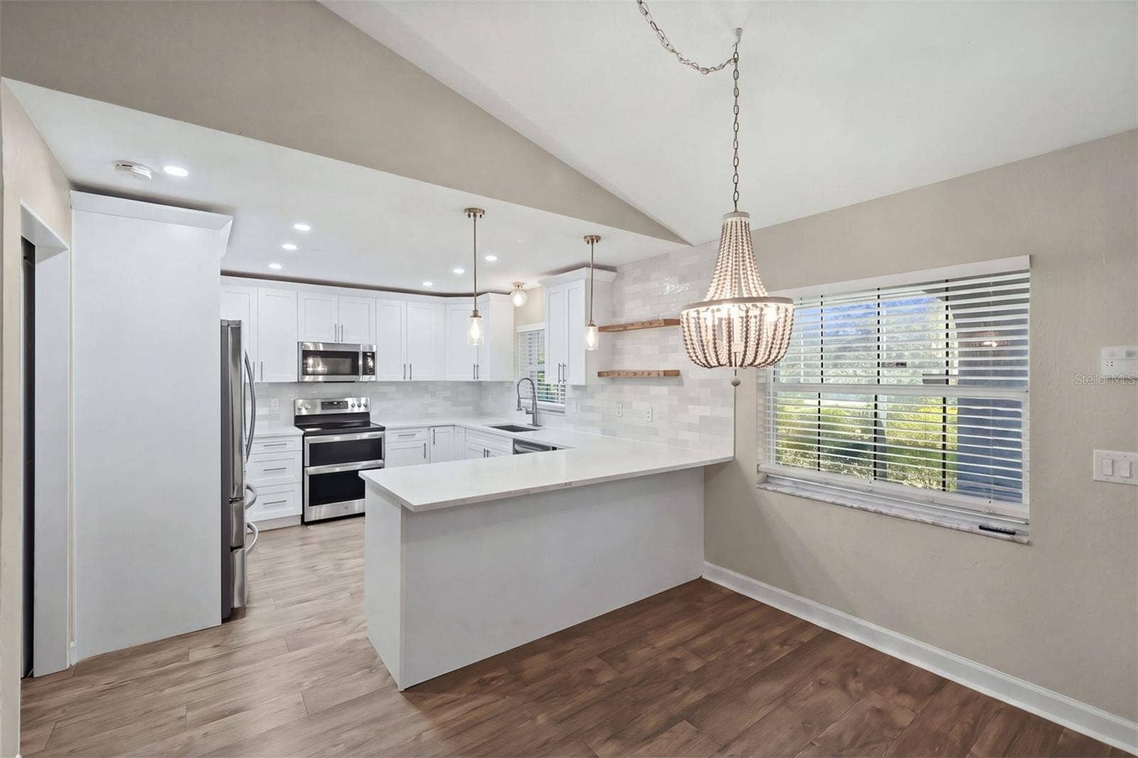 11711 MESSLER ROAD, Gibsonton, FL 33534