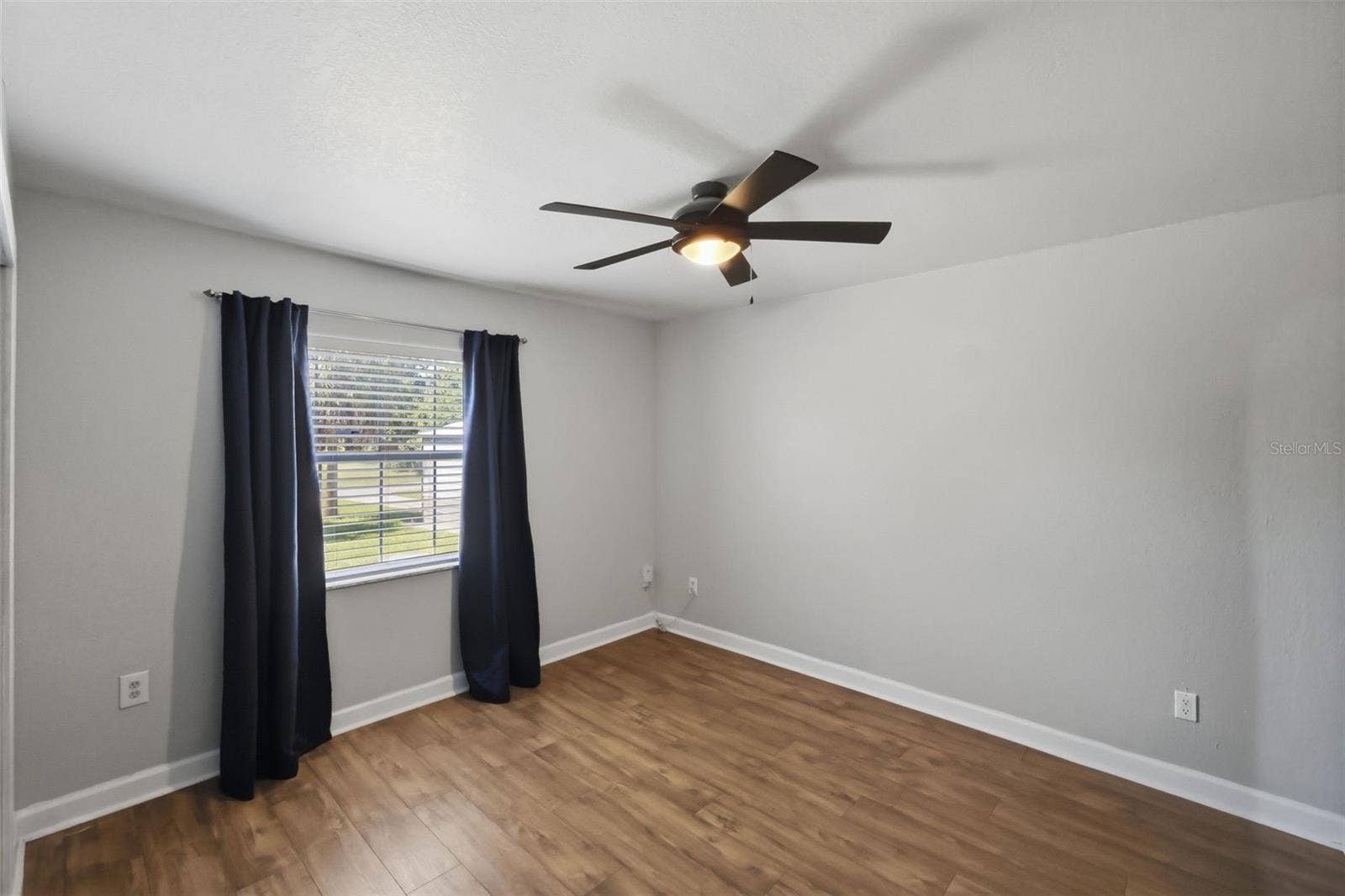 11711 MESSLER ROAD, Gibsonton, FL 33534