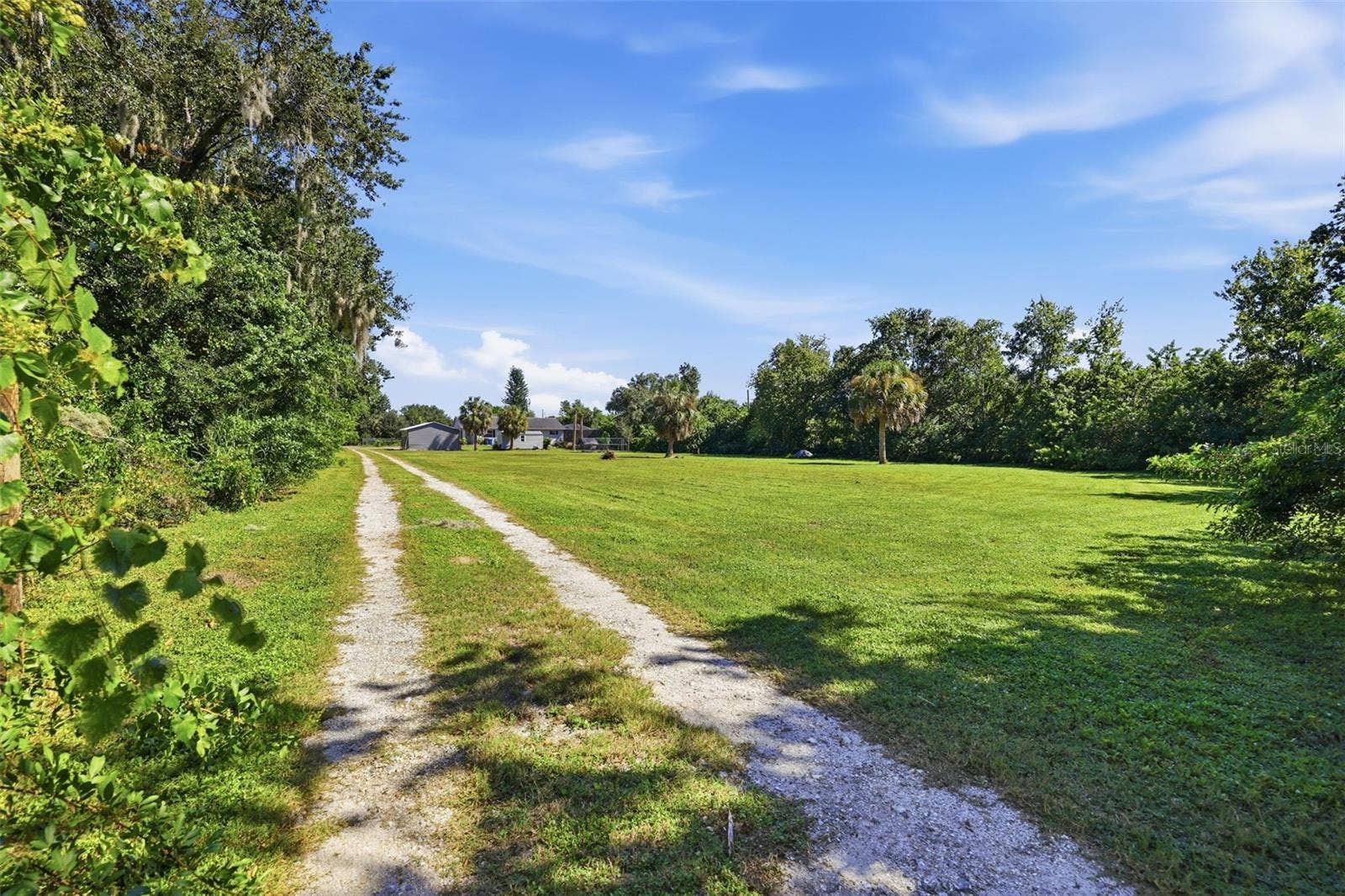11711 MESSLER ROAD, Gibsonton, FL 33534