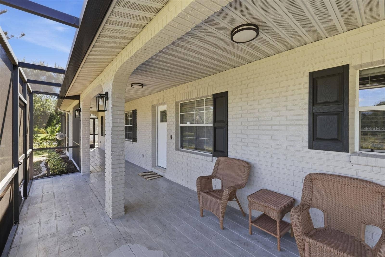 11711 MESSLER ROAD, Gibsonton, FL 33534