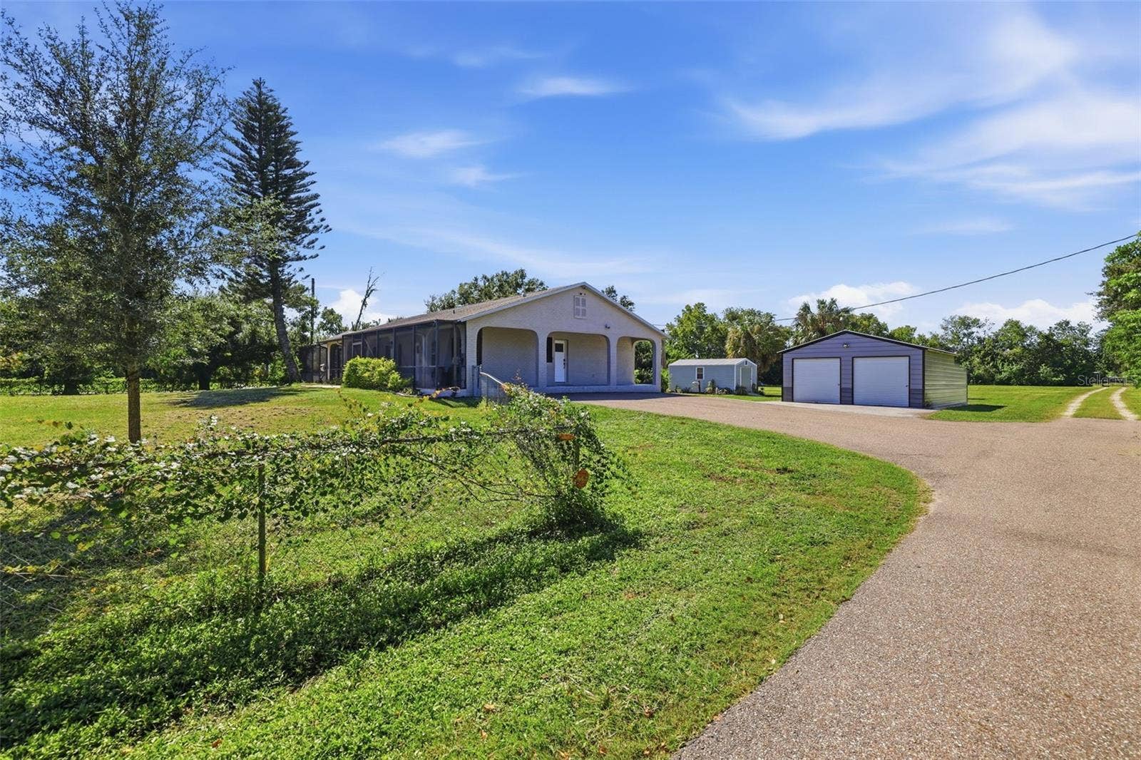 11711 MESSLER ROAD, Gibsonton, FL 33534