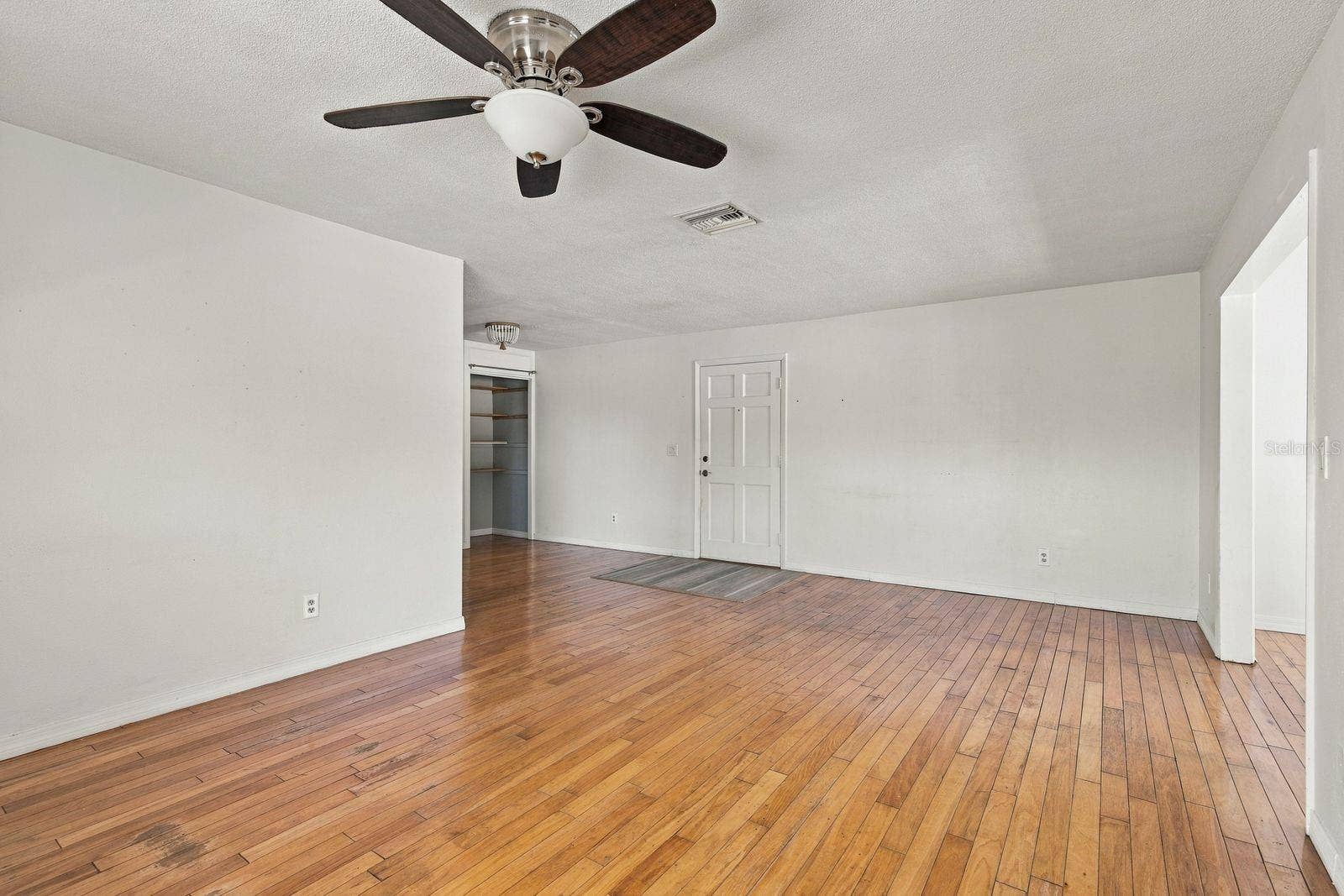 610 INDIAN ROCKS ROAD N, #299, Belleair Bluffs, FL 33770 610 INDIAN ROCKS ROAD N, #299, Belleair Bluffs, FL 33770
