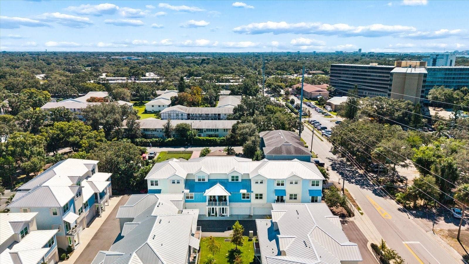 819 OAK BEND LANE, Dunedin, FL 34698 819 OAK BEND LANE, Dunedin, FL 34698