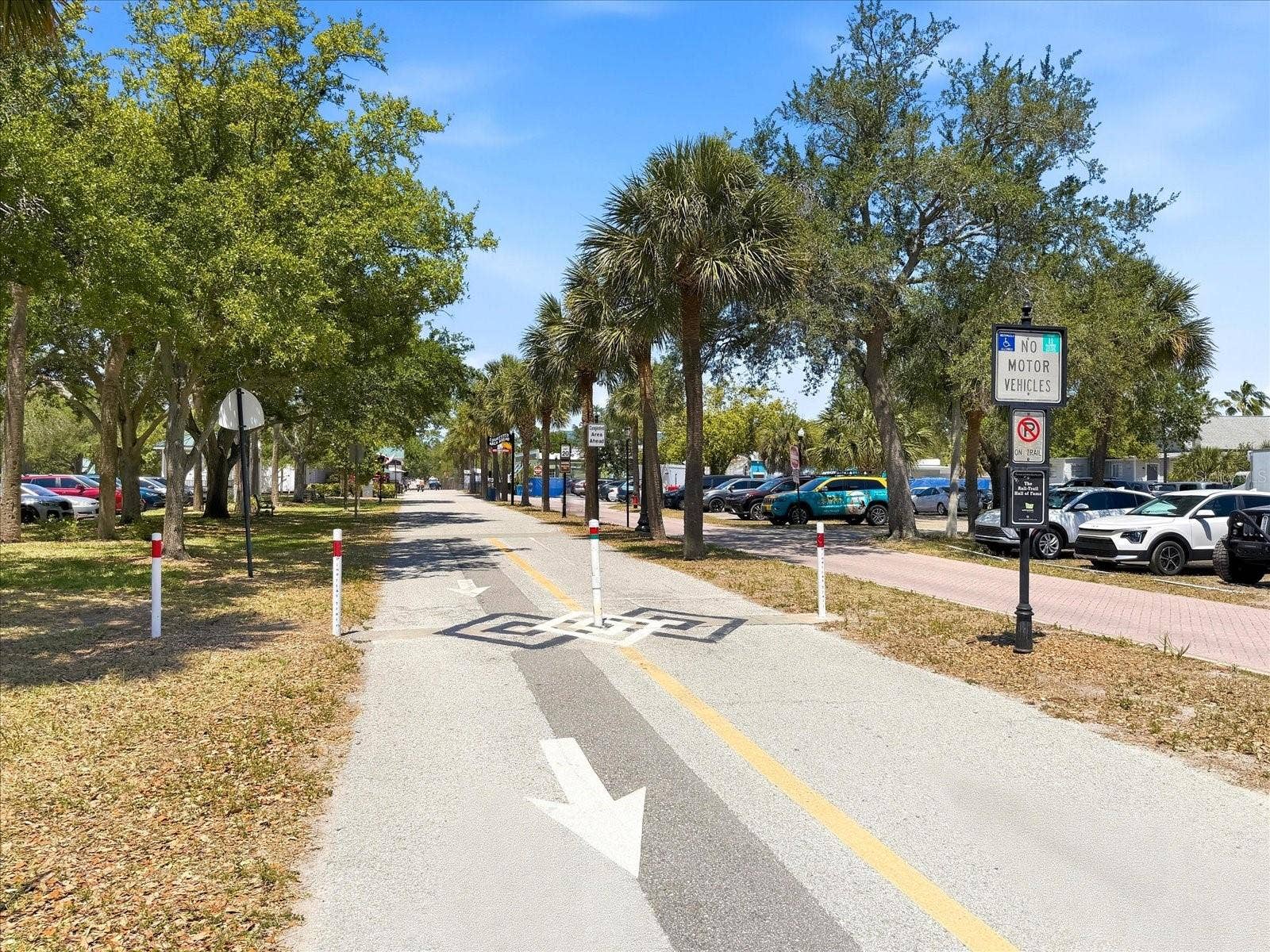 819 OAK BEND LANE, Dunedin, FL 34698 819 OAK BEND LANE, Dunedin, FL 34698