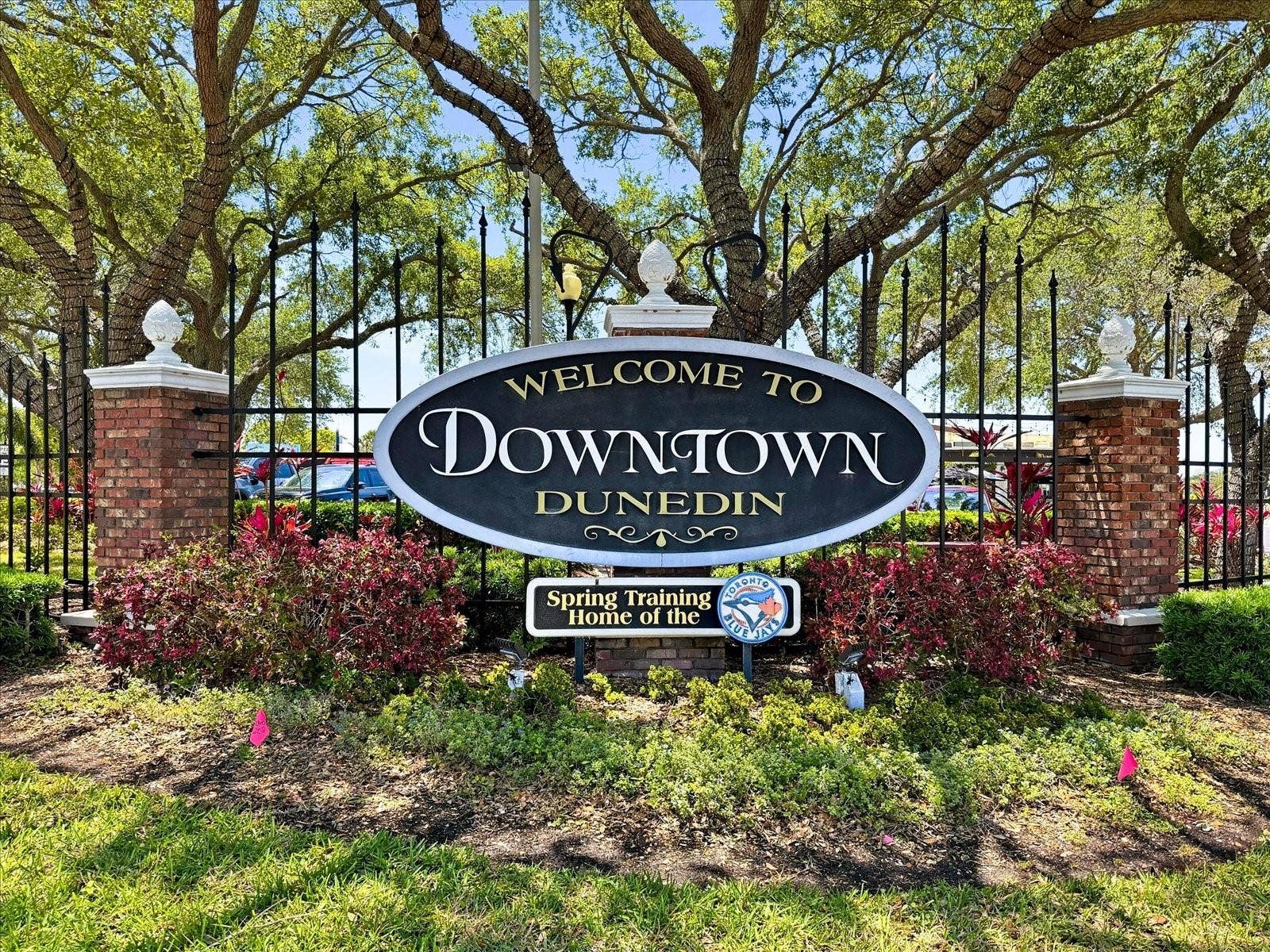819 OAK BEND LANE, Dunedin, FL 34698 819 OAK BEND LANE, Dunedin, FL 34698