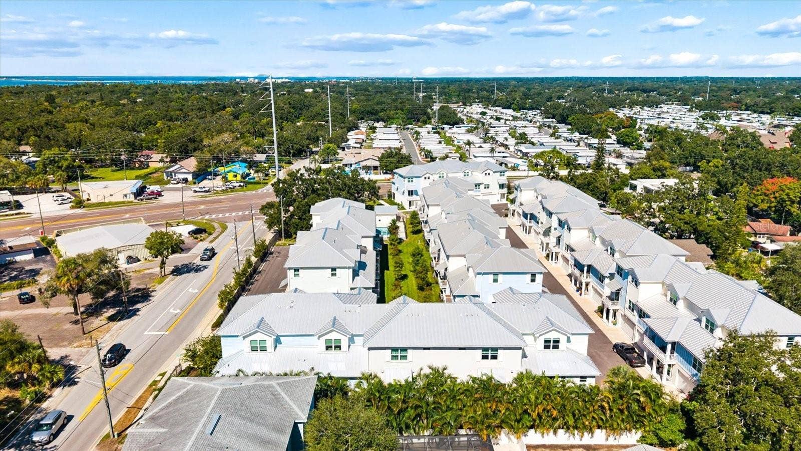 819 OAK BEND LANE, Dunedin, FL 34698 819 OAK BEND LANE, Dunedin, FL 34698