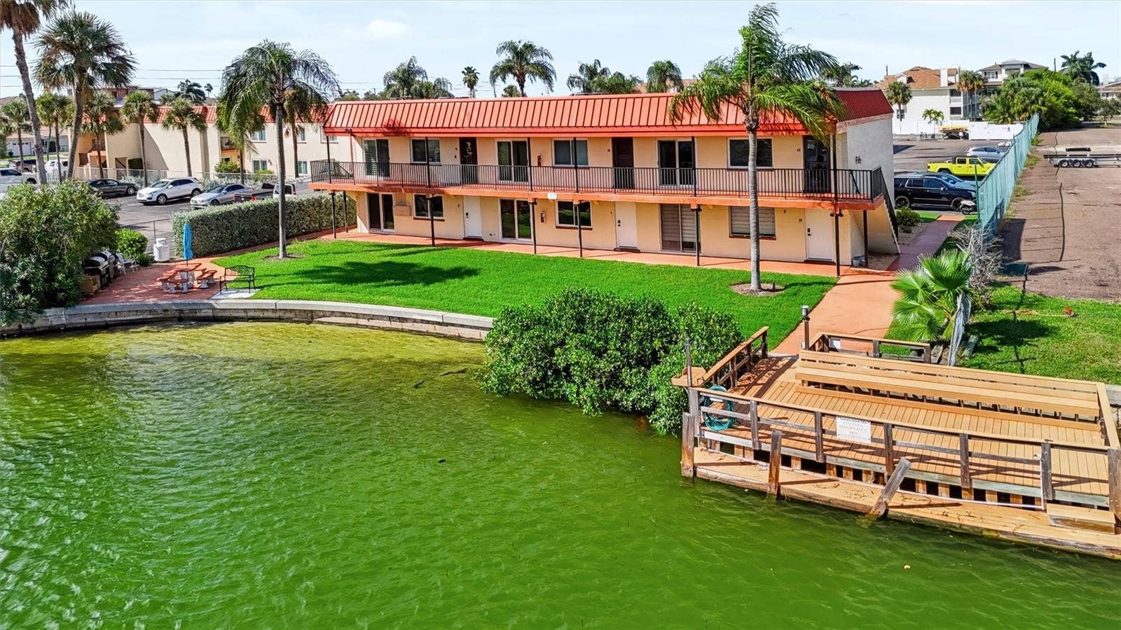 10365 PARADISE BOULEVARD, #5, Treasure Island, FL 33706 10365 PARADISE BOULEVARD, #5, Treasure Island, FL 33706