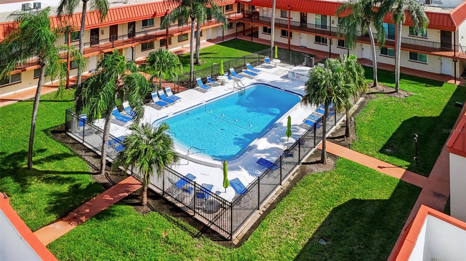 10365 PARADISE BOULEVARD, #5, Treasure Island, FL 33706 10365 PARADISE BOULEVARD, #5, Treasure Island, FL 33706