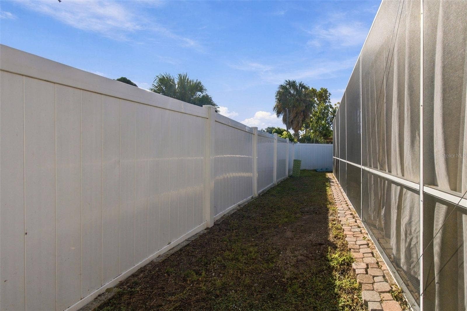10118 WHEATLEY HILLS COURT, Tampa, FL 33615 10118 WHEATLEY HILLS COURT, Tampa, FL 33615