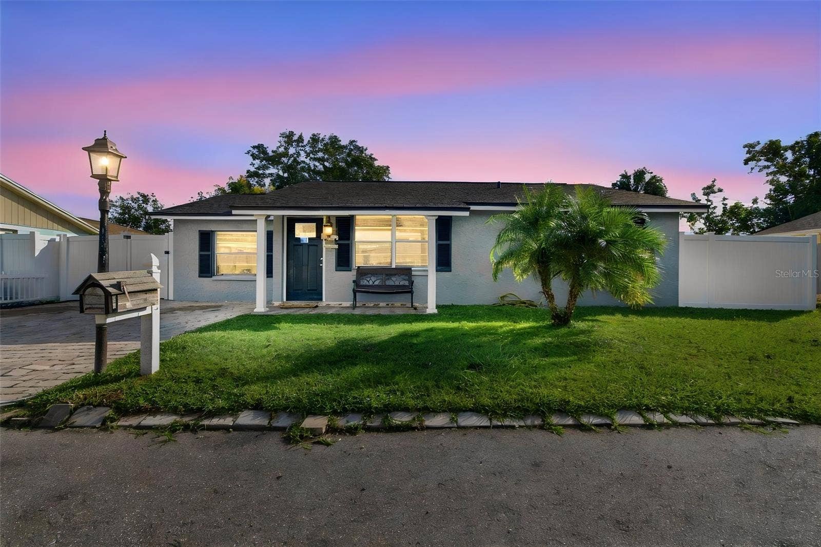 10118 WHEATLEY HILLS COURT, Tampa, FL 33615 10118 WHEATLEY HILLS COURT, Tampa, FL 33615