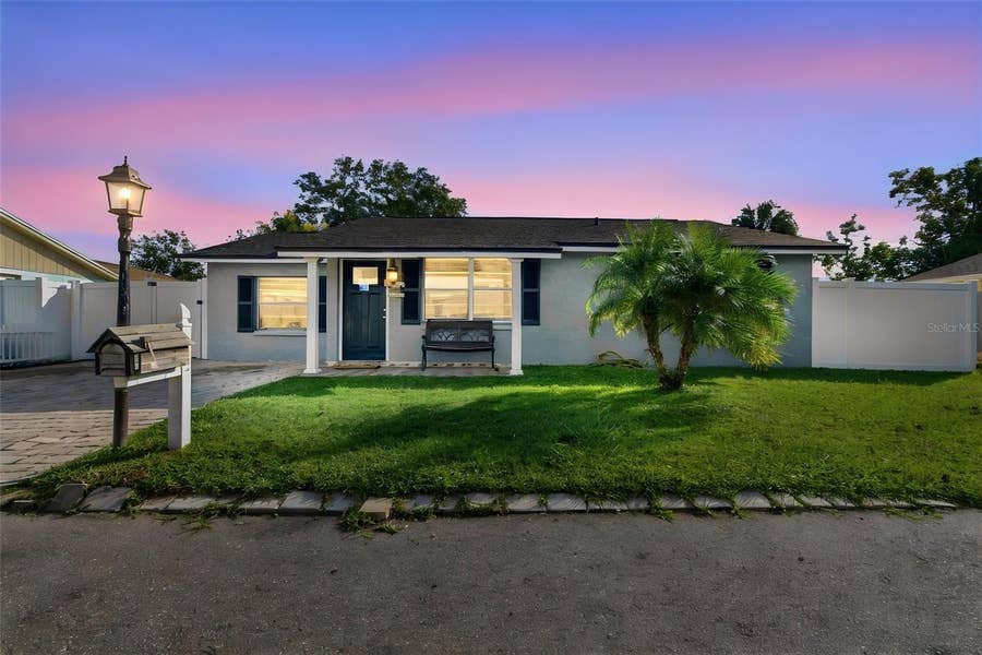 Property photo for 10118 WHEATLEY HILLS COURT, Tampa, FL