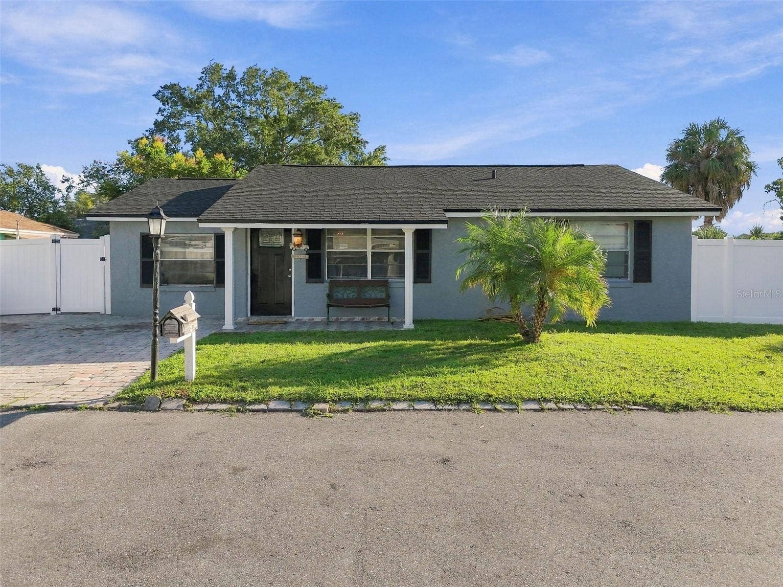 10118 WHEATLEY HILLS COURT, Tampa, FL 33615 10118 WHEATLEY HILLS COURT, Tampa, FL 33615