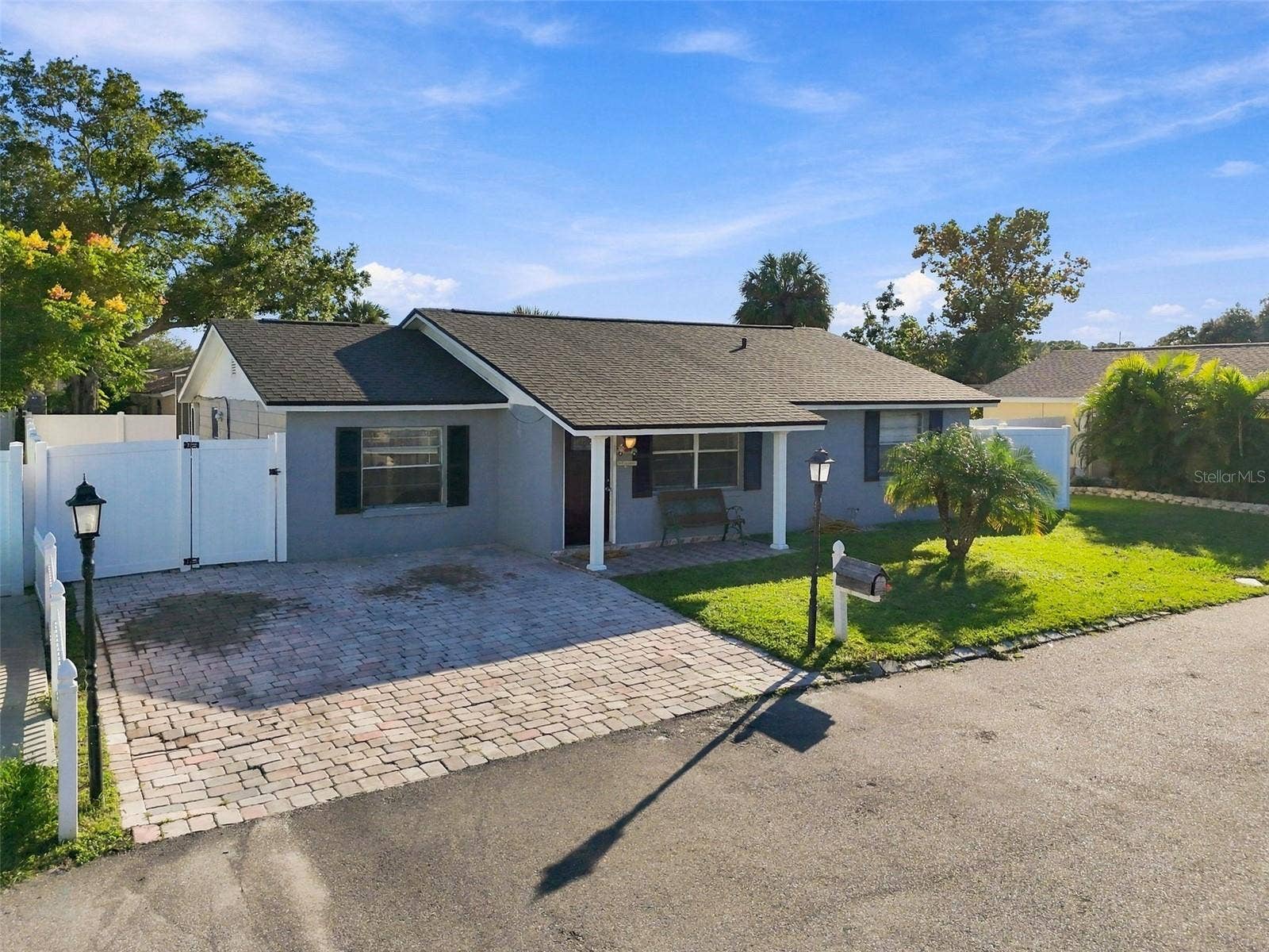 10118 WHEATLEY HILLS COURT, Tampa, FL 33615 10118 WHEATLEY HILLS COURT, Tampa, FL 33615