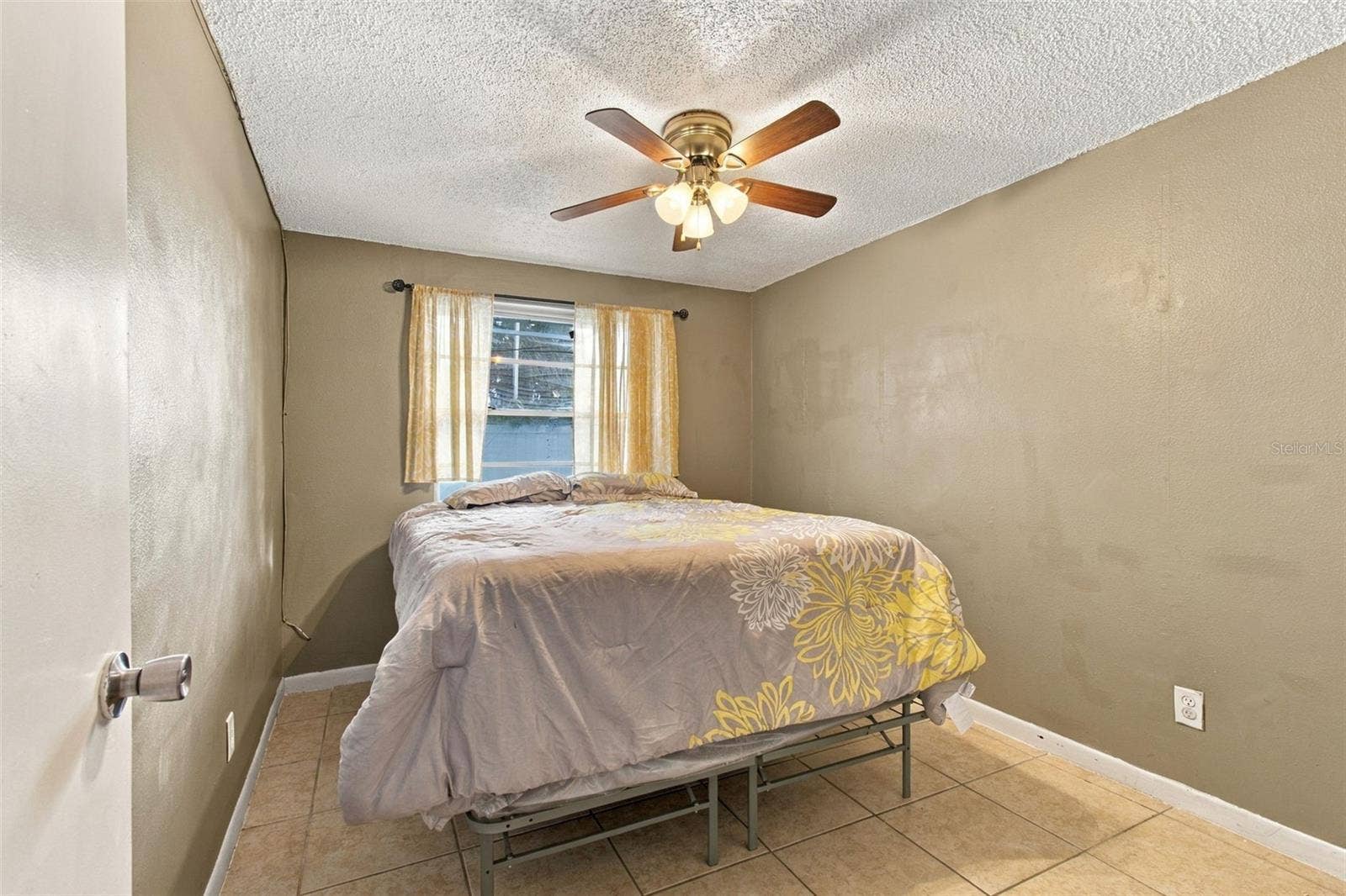 10118 WHEATLEY HILLS COURT, Tampa, FL 33615 10118 WHEATLEY HILLS COURT, Tampa, FL 33615