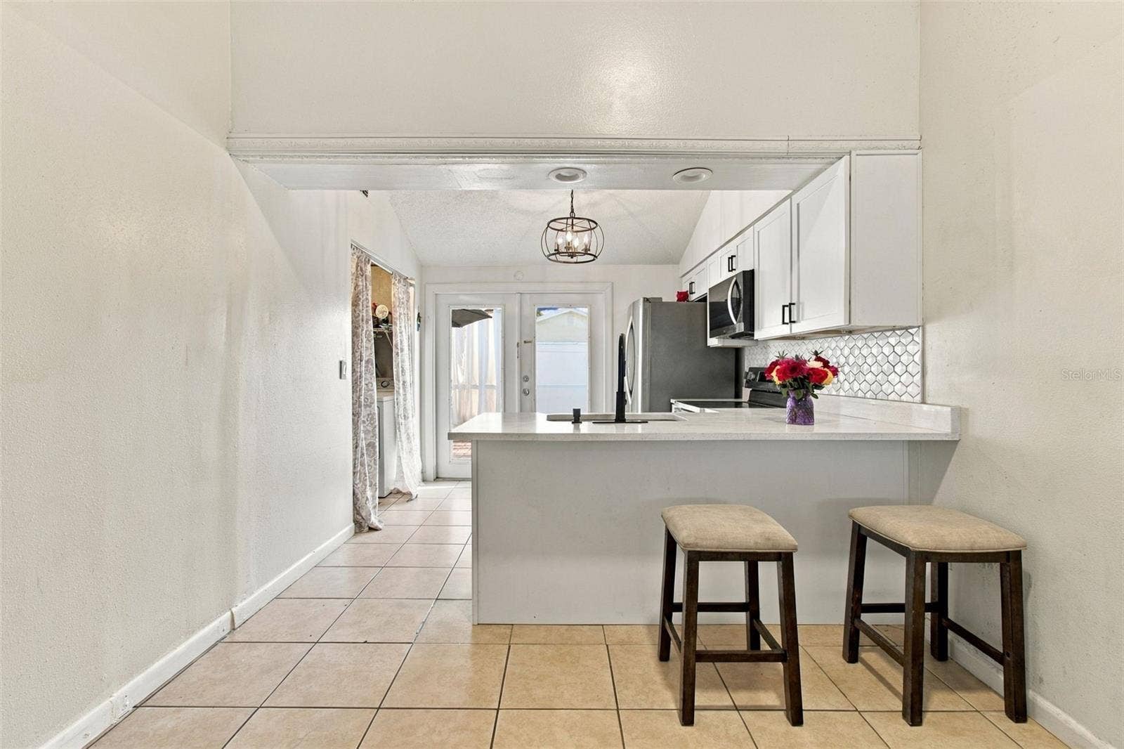 10118 WHEATLEY HILLS COURT, Tampa, FL 33615 10118 WHEATLEY HILLS COURT, Tampa, FL 33615