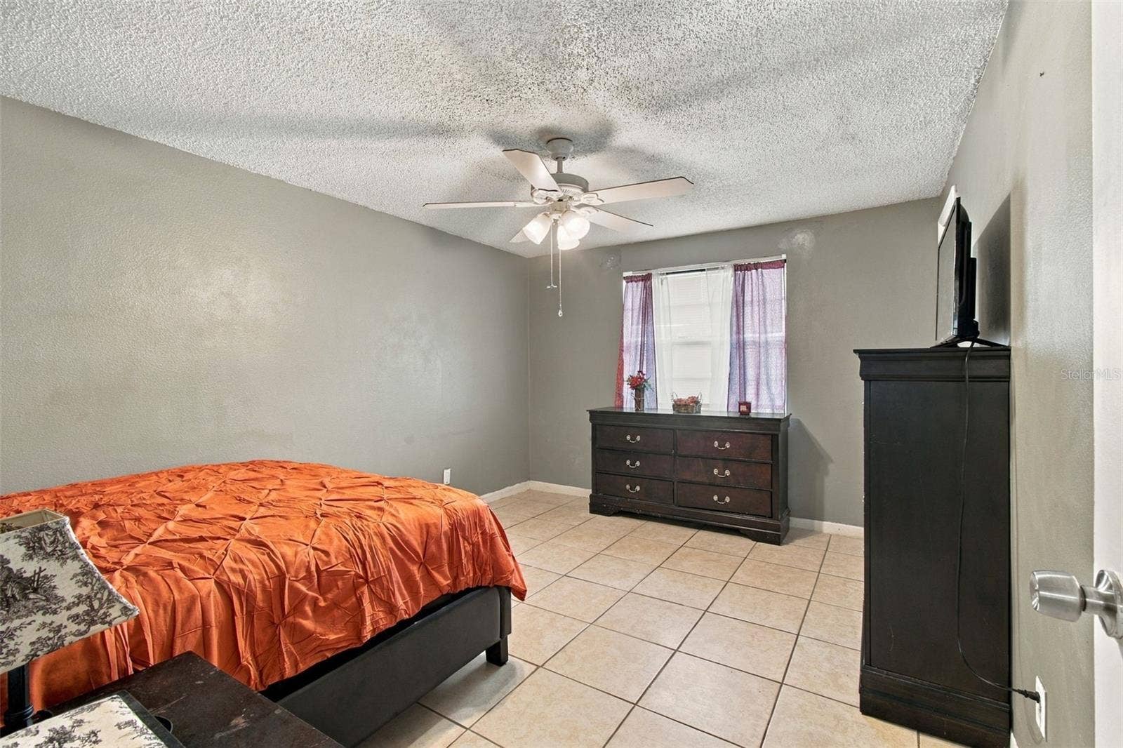 10118 WHEATLEY HILLS COURT, Tampa, FL 33615 10118 WHEATLEY HILLS COURT, Tampa, FL 33615