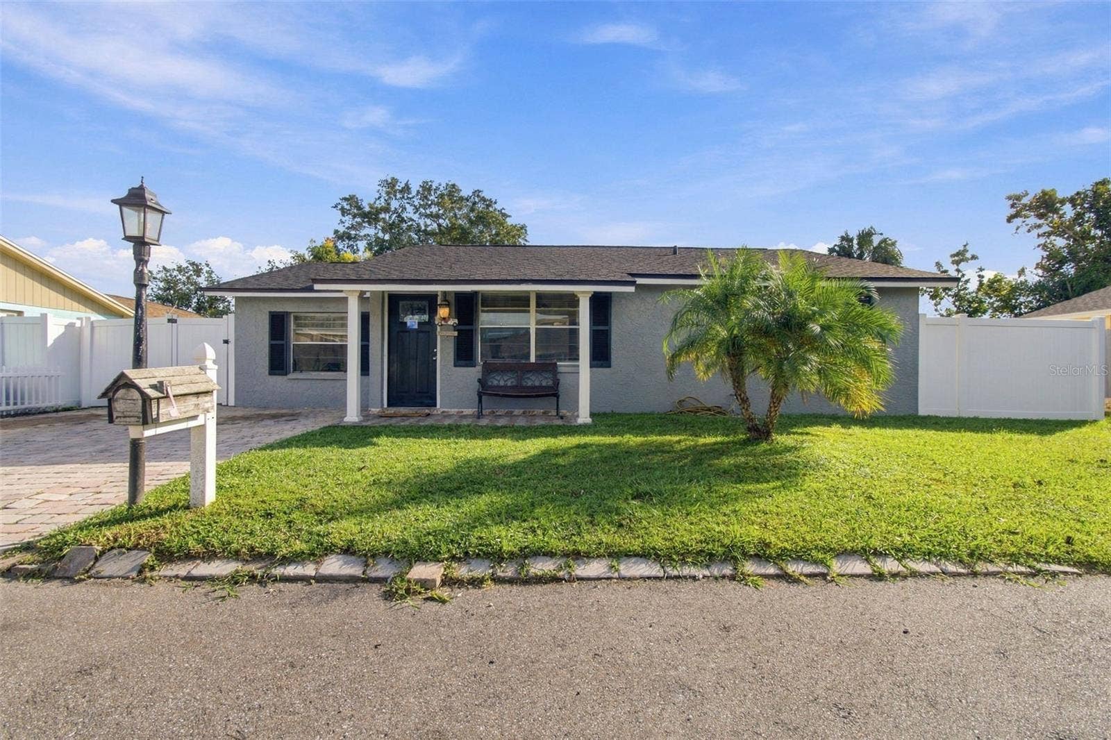 10118 WHEATLEY HILLS COURT, Tampa, FL 33615 10118 WHEATLEY HILLS COURT, Tampa, FL 33615