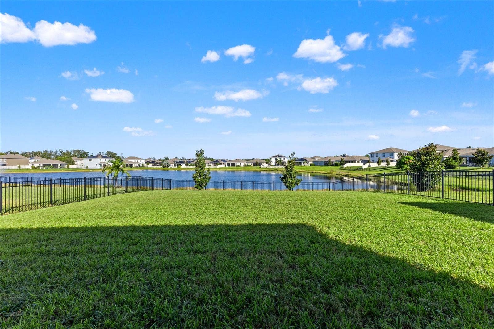 Backyard and pond outlook - 5126 Jackel Chase Dr, Wimauma